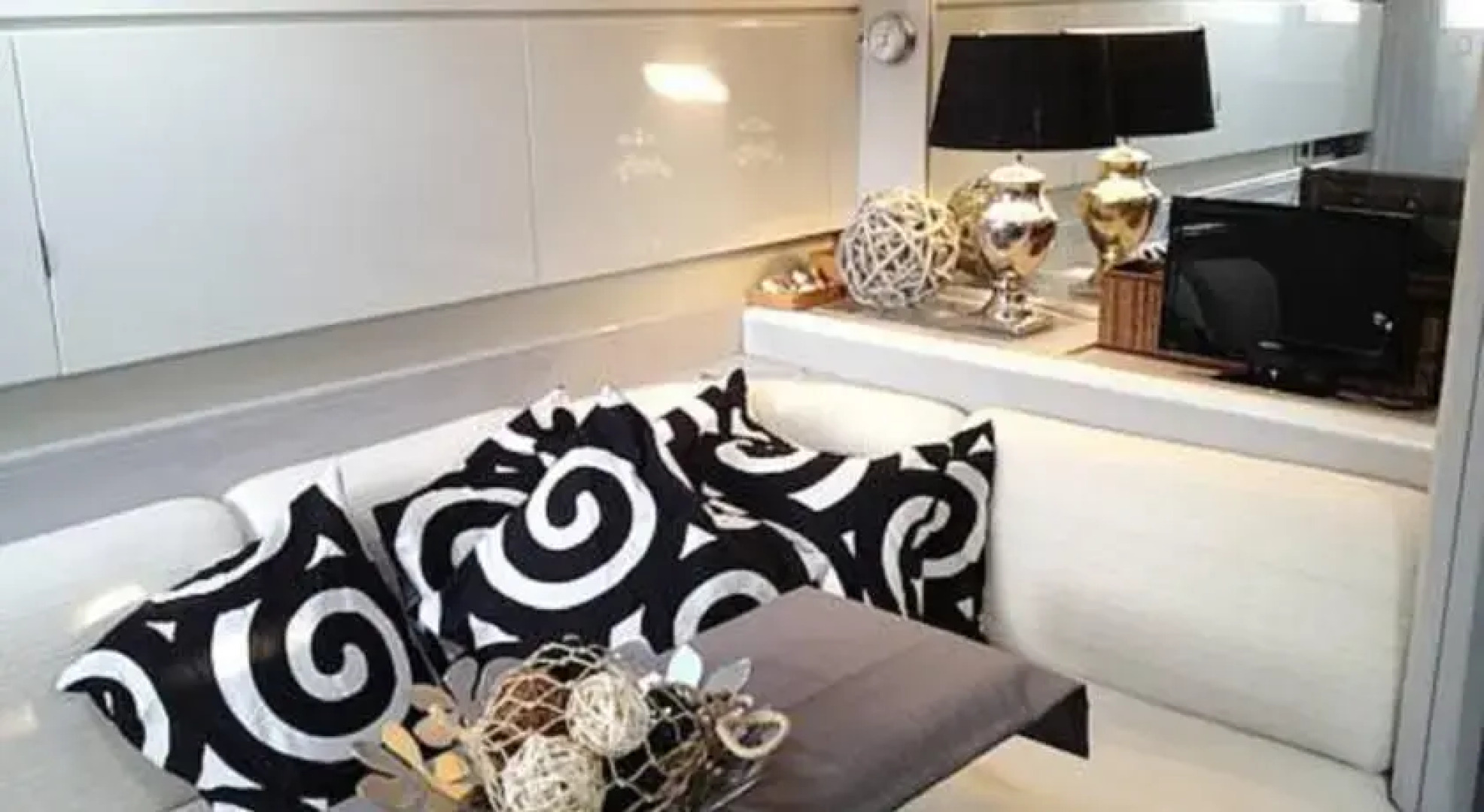 Boats & Breakfast Iseo Lake Pisogne 2