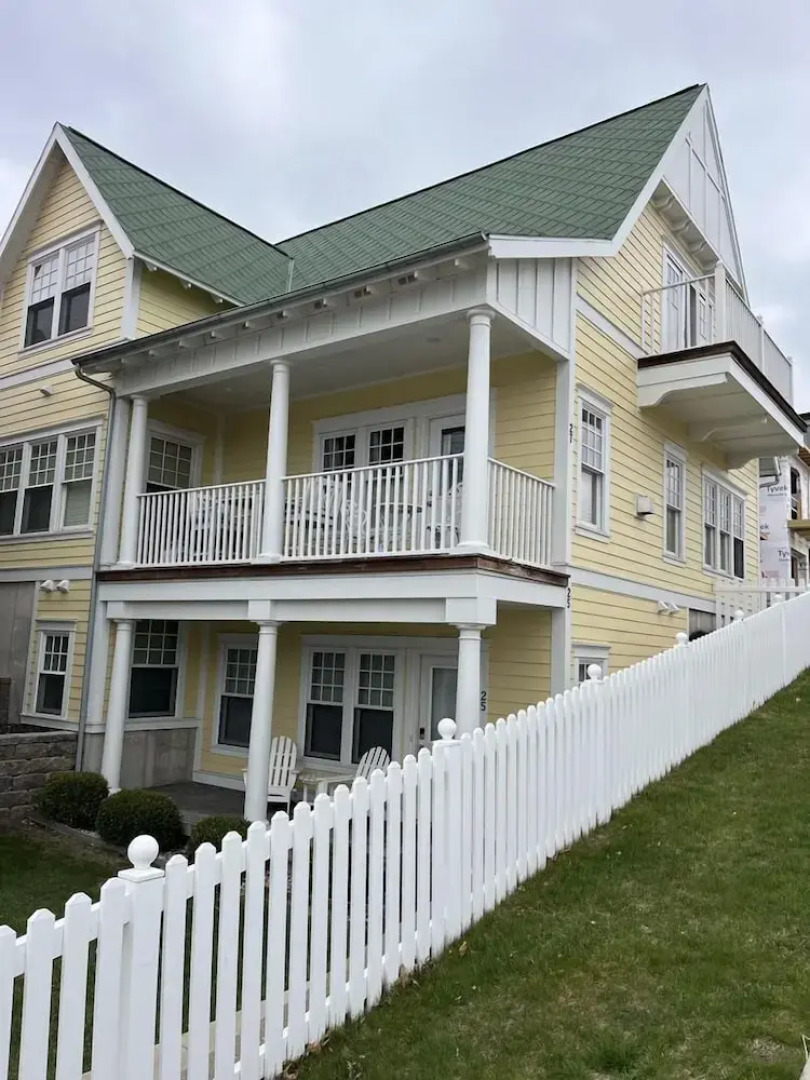 Family-Friendly 3BR Condo Grand Haven 27