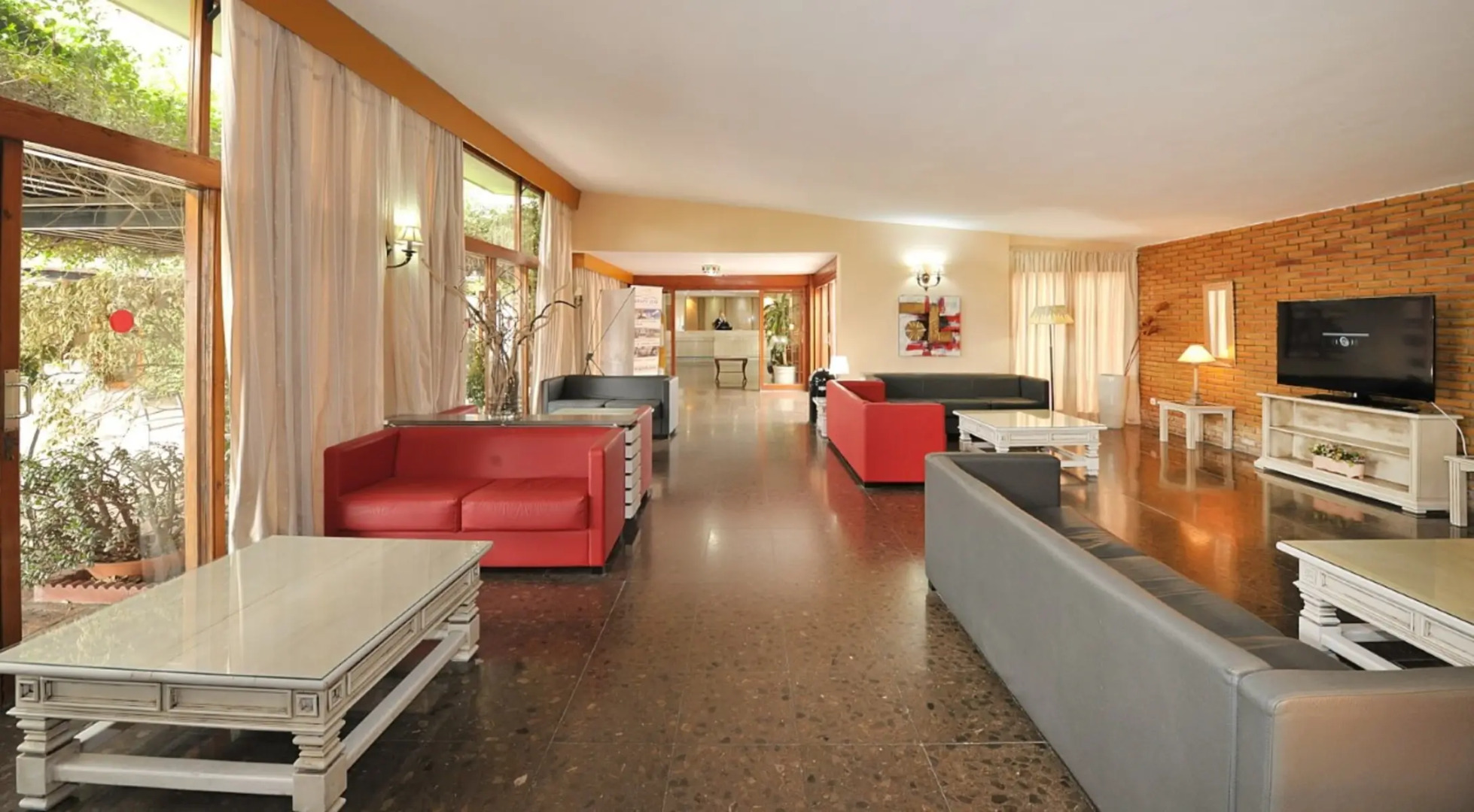 Hotel Salobreña Suites