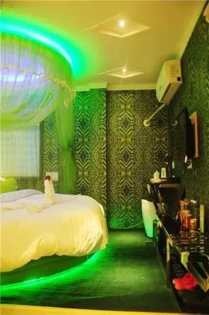 Set Chain Hotel Shangqiu South Railway Station