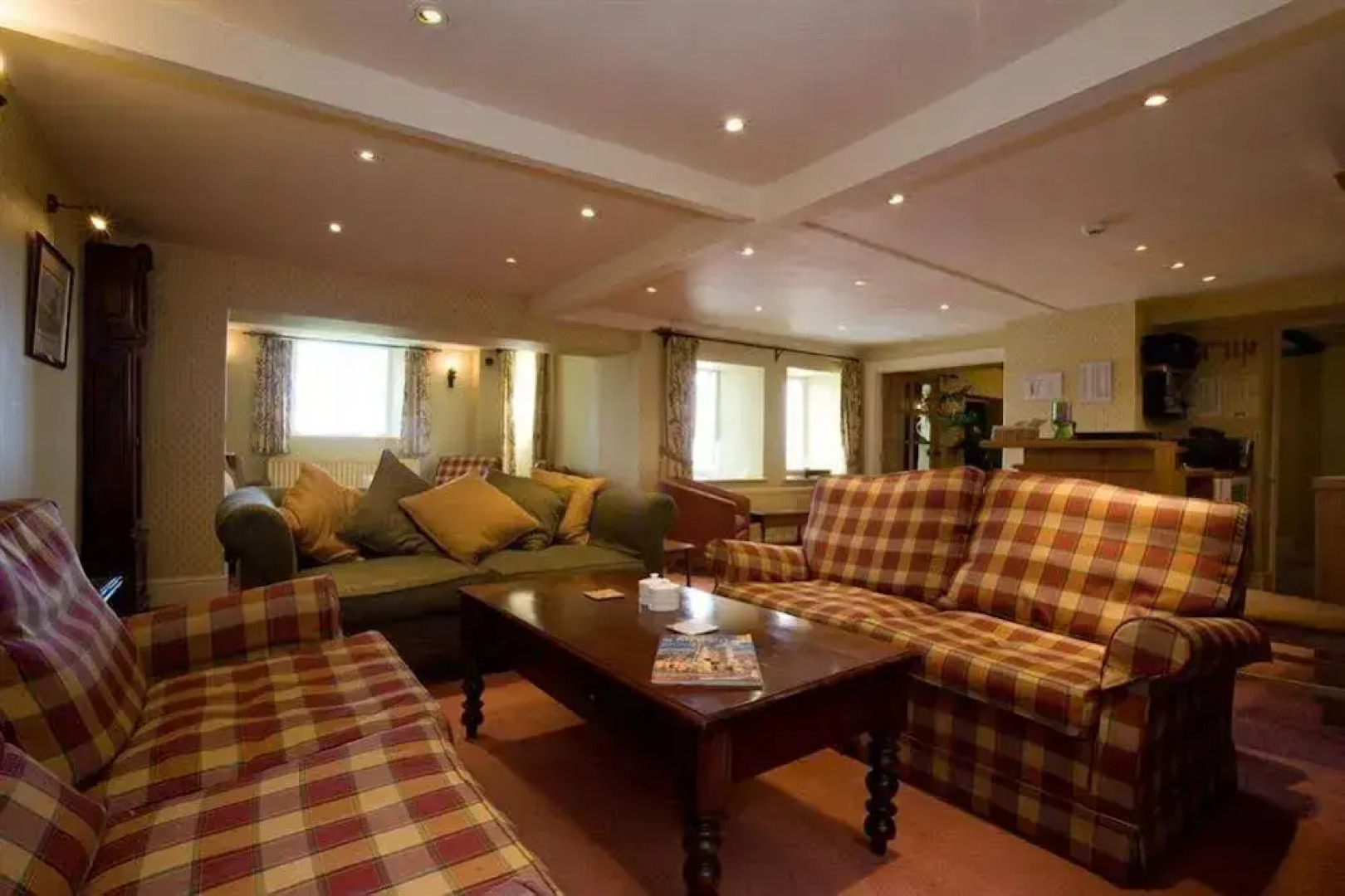 Castle Of Comfort Hotel