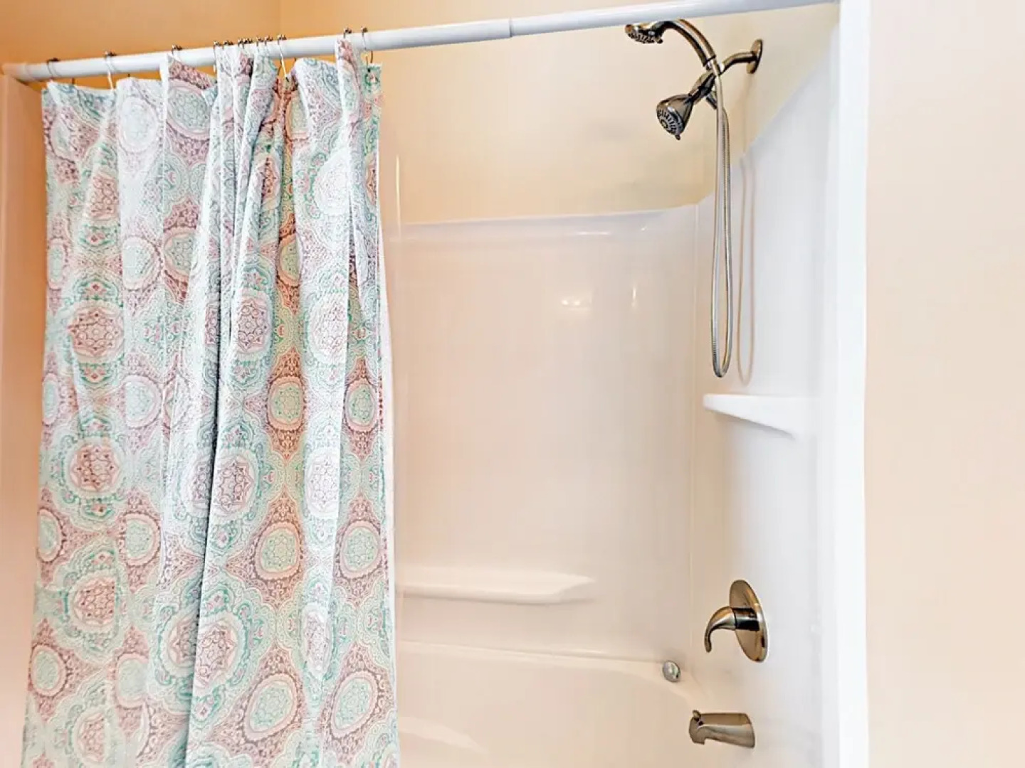 121 Barnacle Home 3 Bedrooms 2 Bathrooms Home