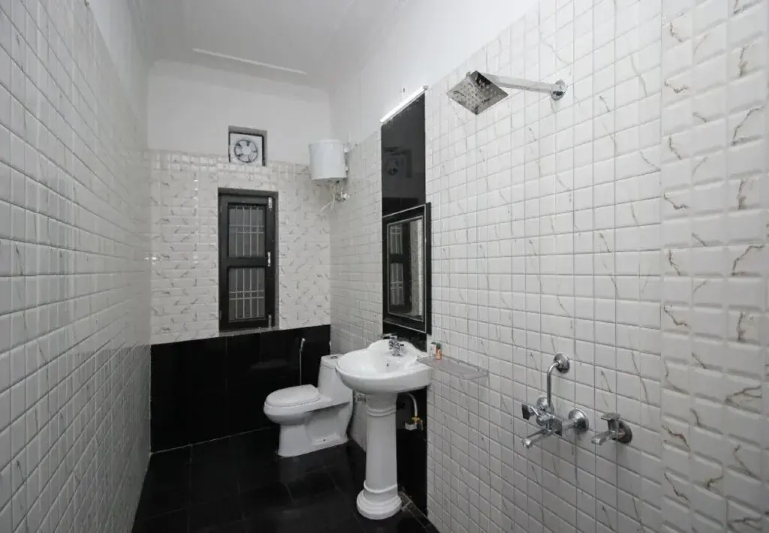 Absin Hospitality 2 by OYO Rooms