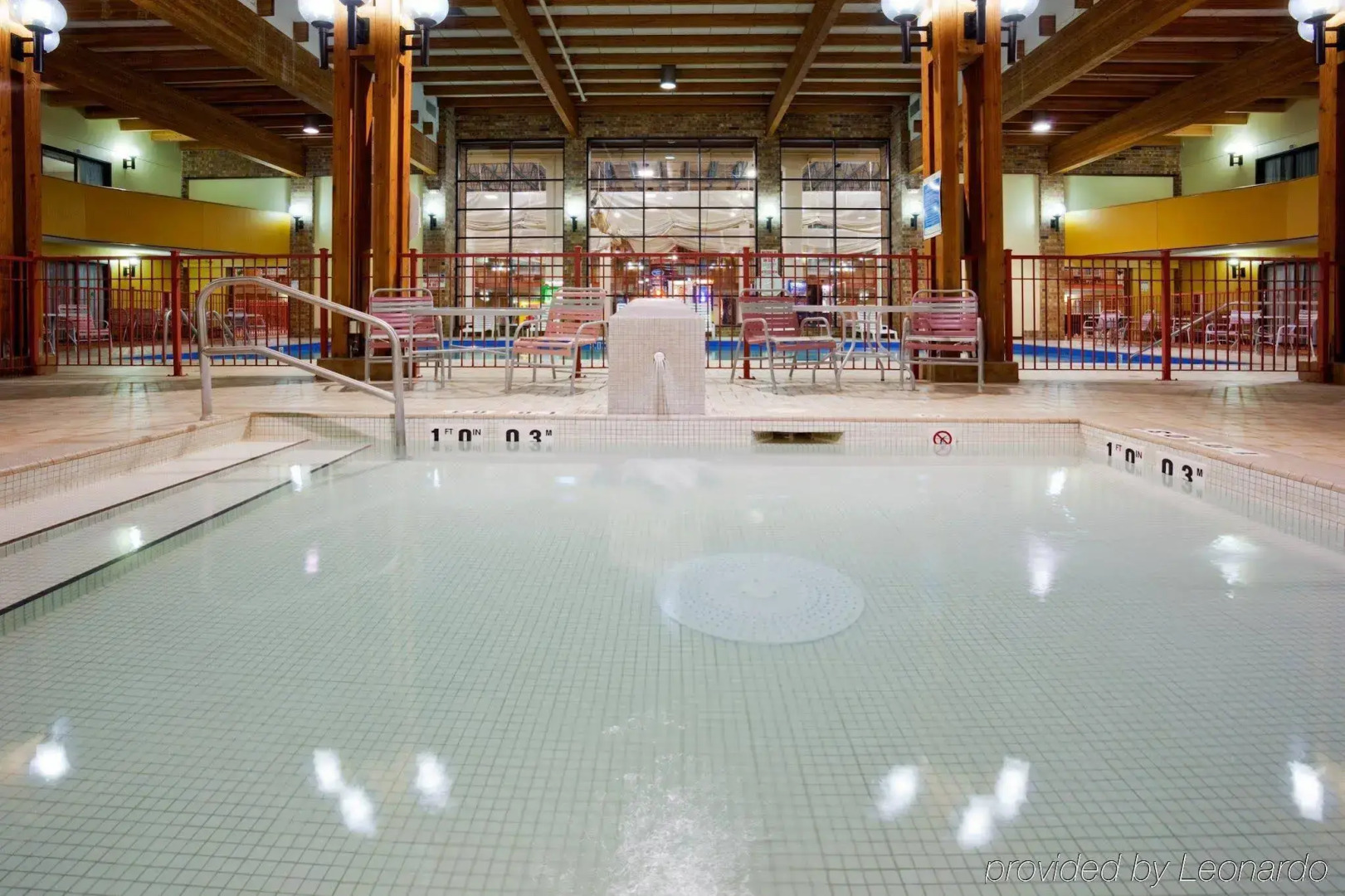 Holiday Inn & Suites St. Cloud by IHG