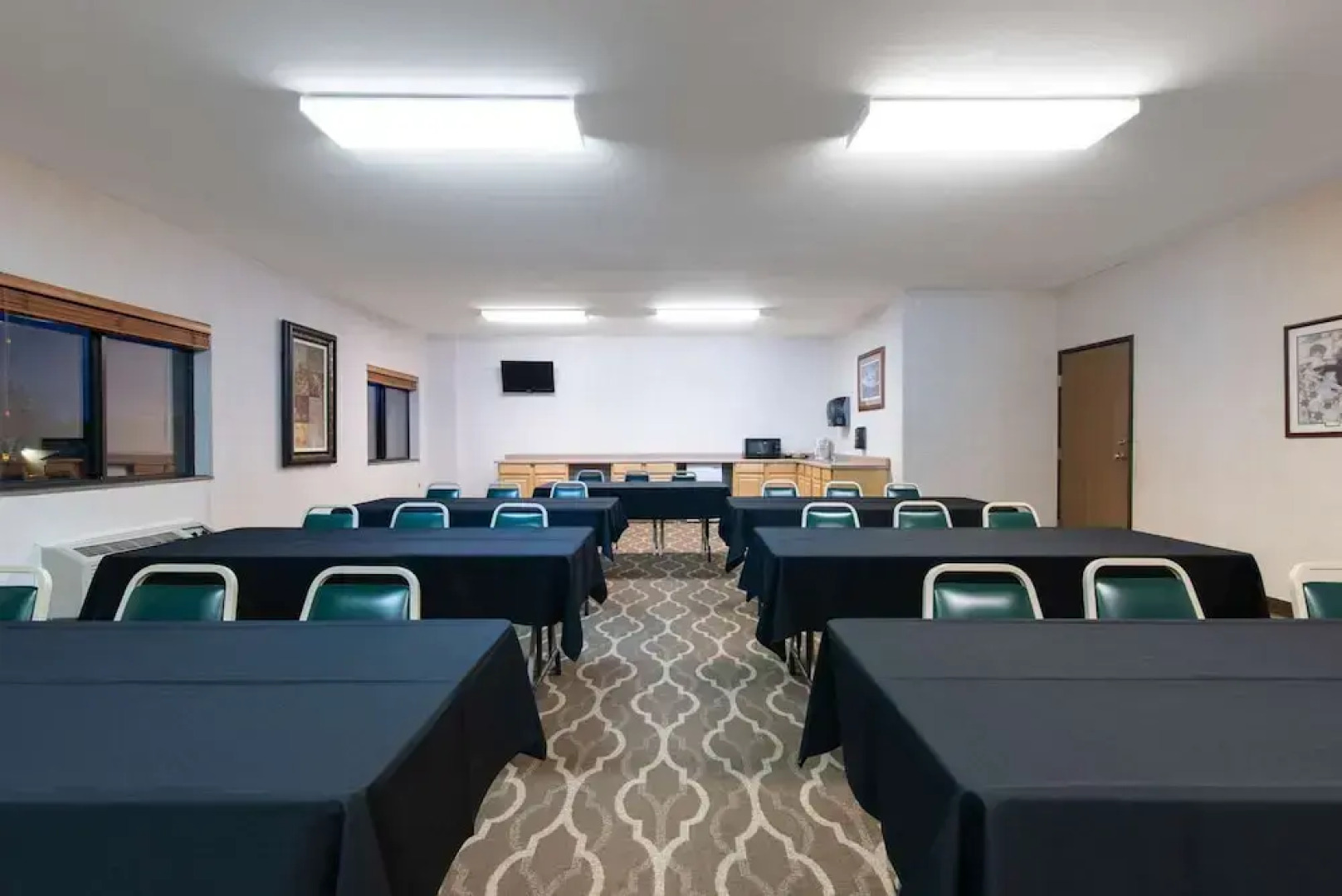 Days Inn Mitchell SD