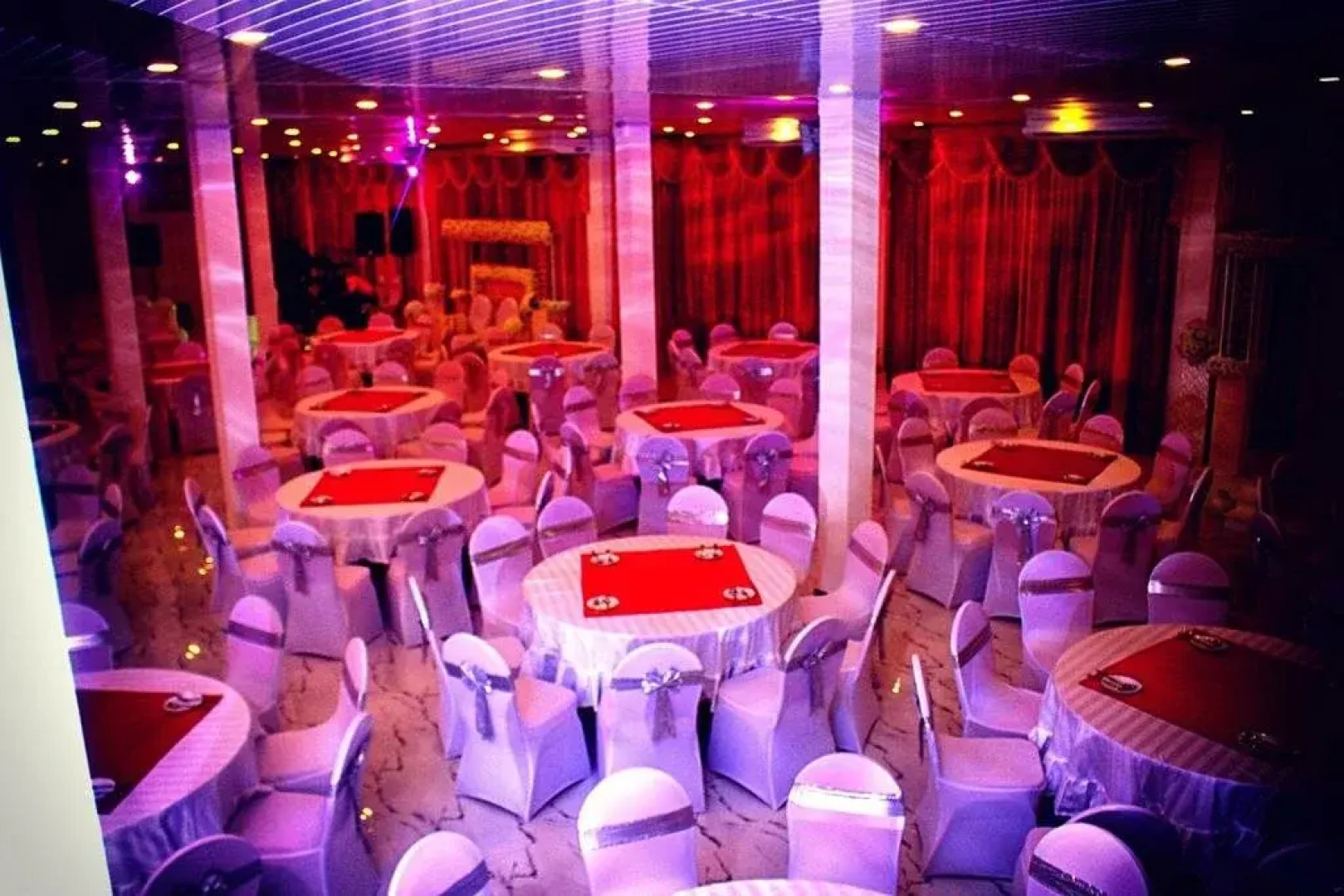 Gandhi Guest House & White Palace