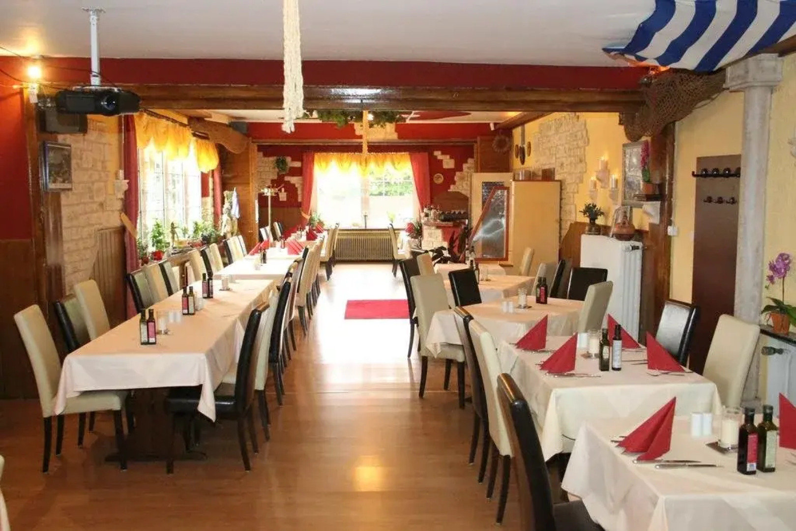 Hotel Taverne Inos
