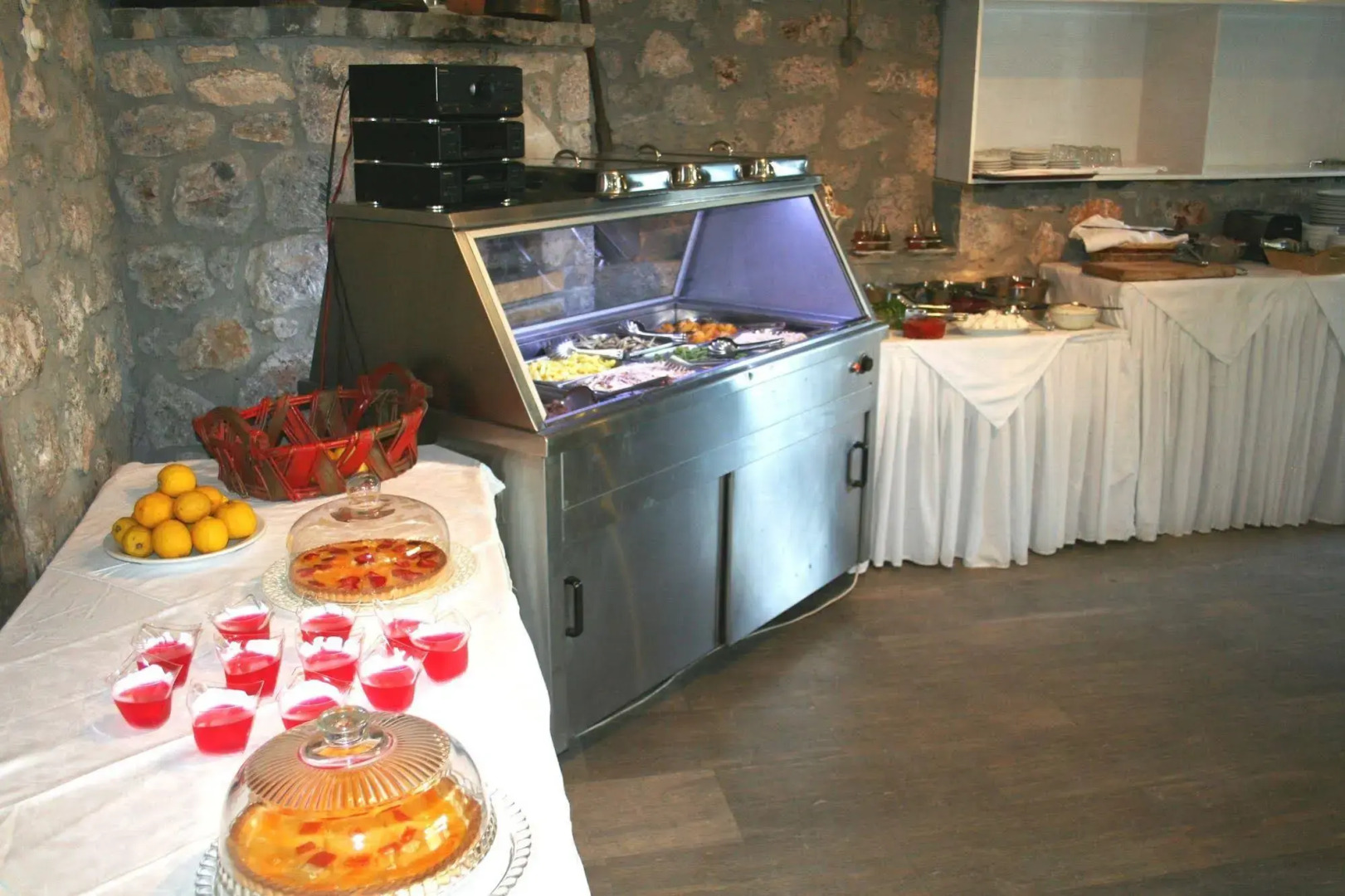 Naiades Almiros River Hotel