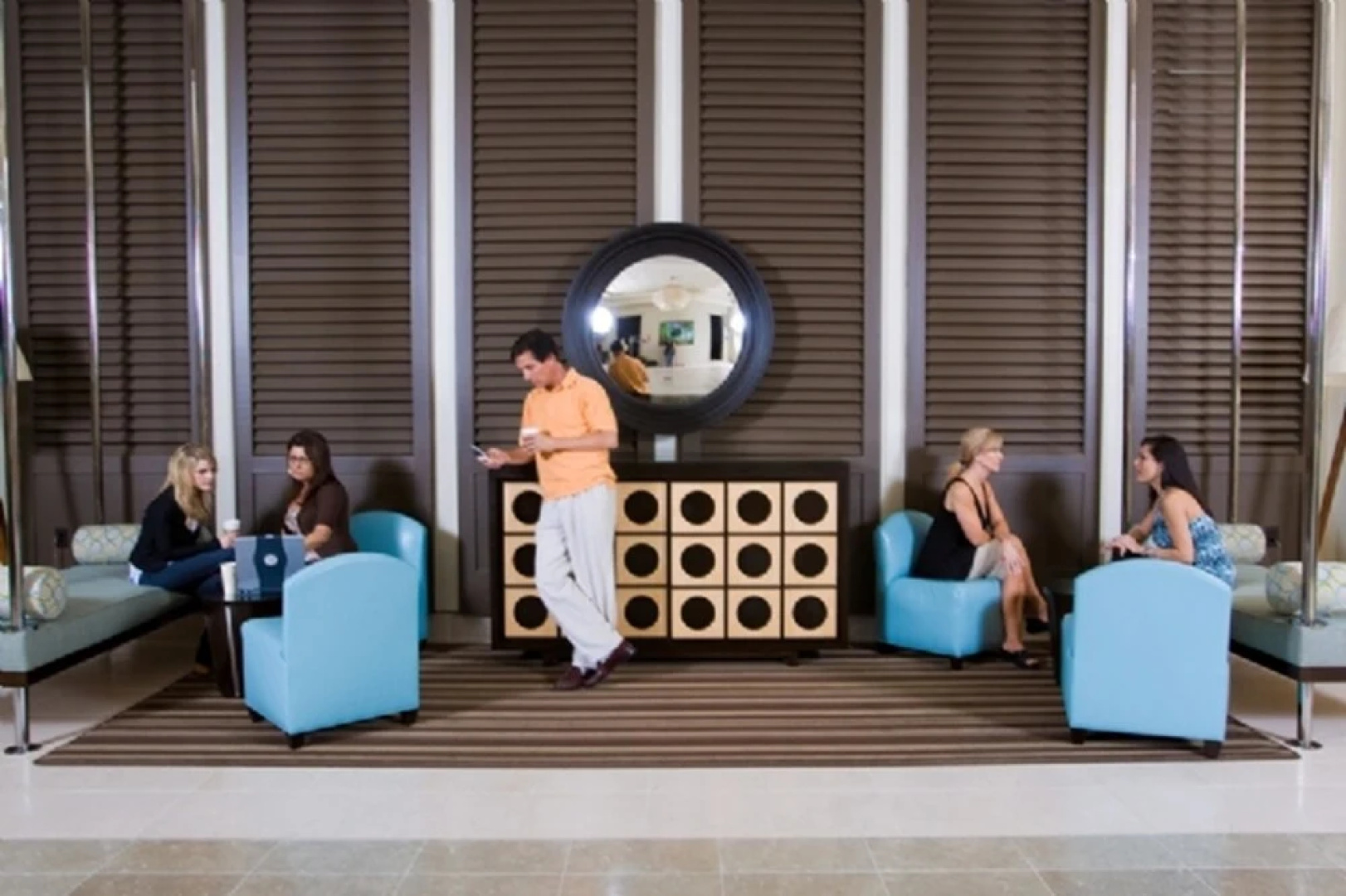The Palms of Destin Resort by Panhandle Getaways