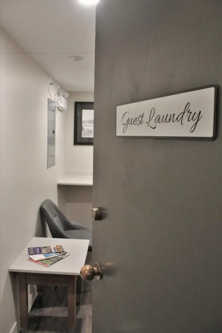 The Royal Anne Hotel