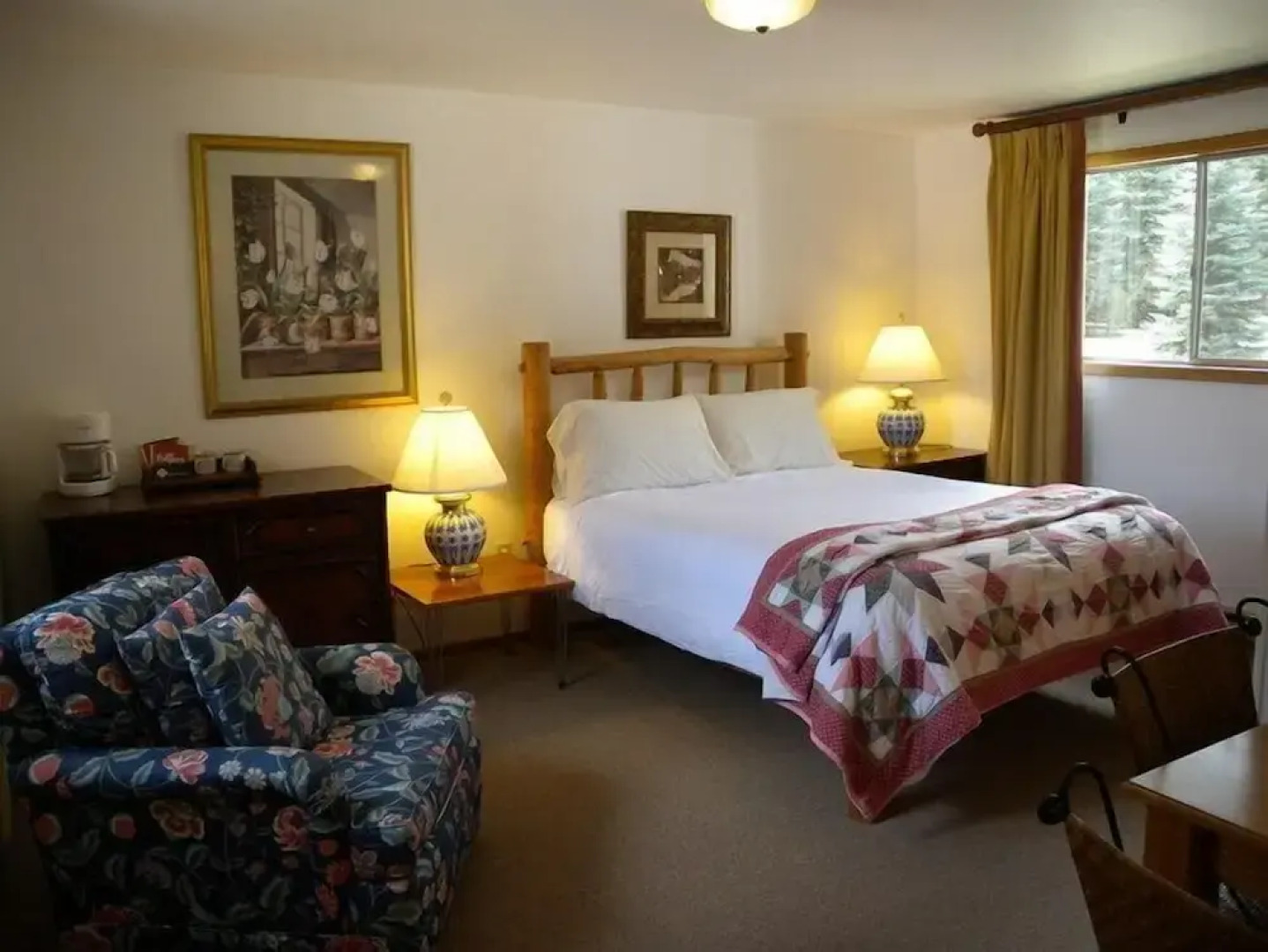 Redstone Cliffs Lodge