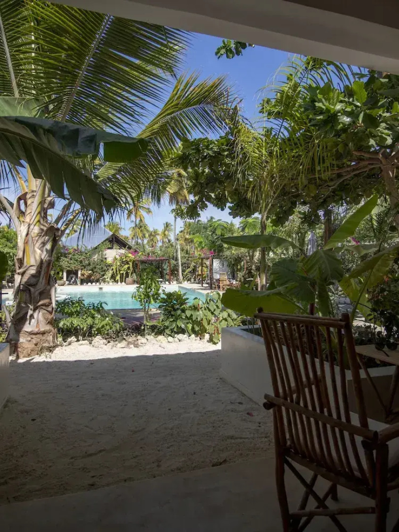 Tropical Boutique Hotel & Resto