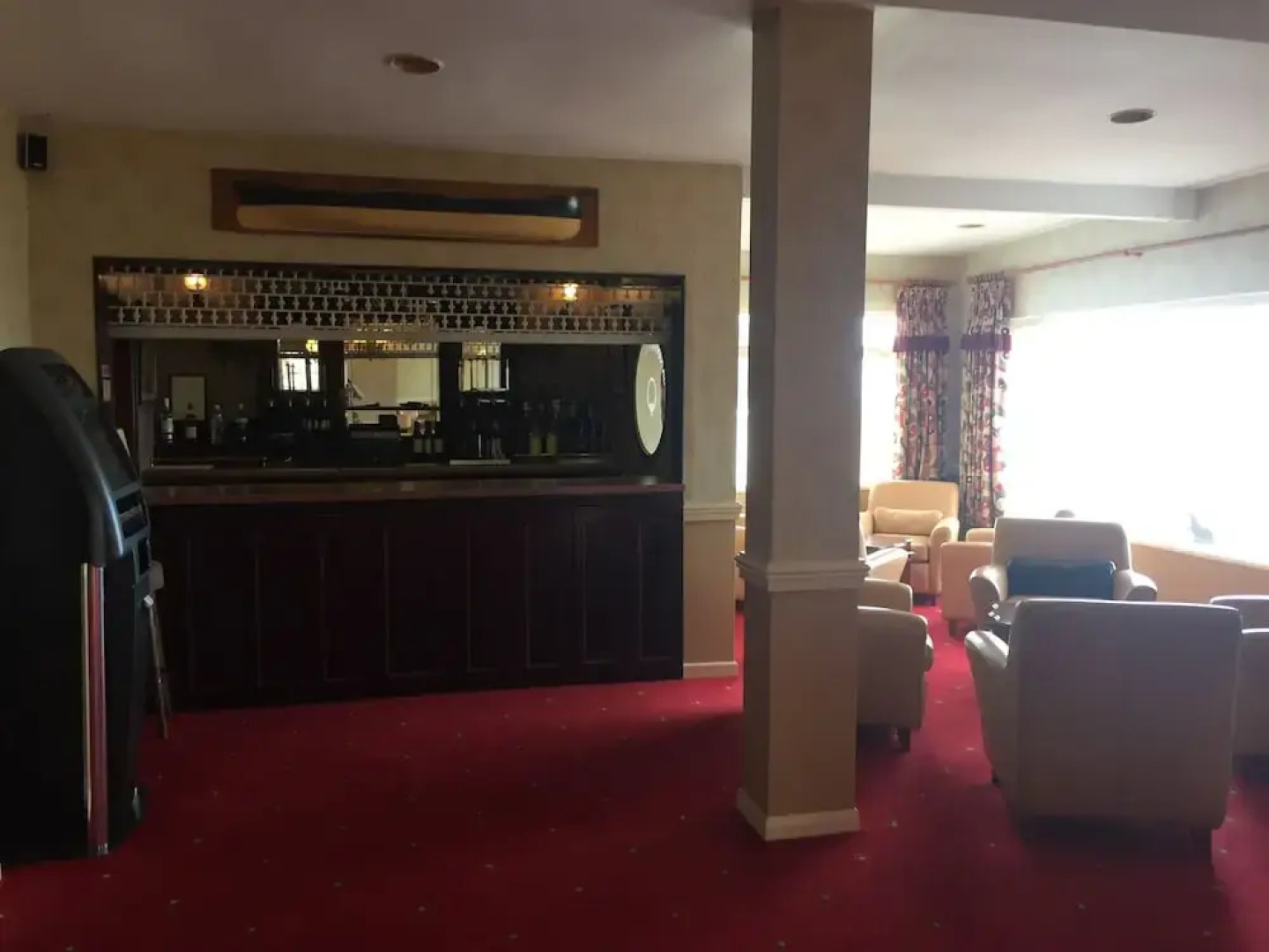 Sandown Hotel