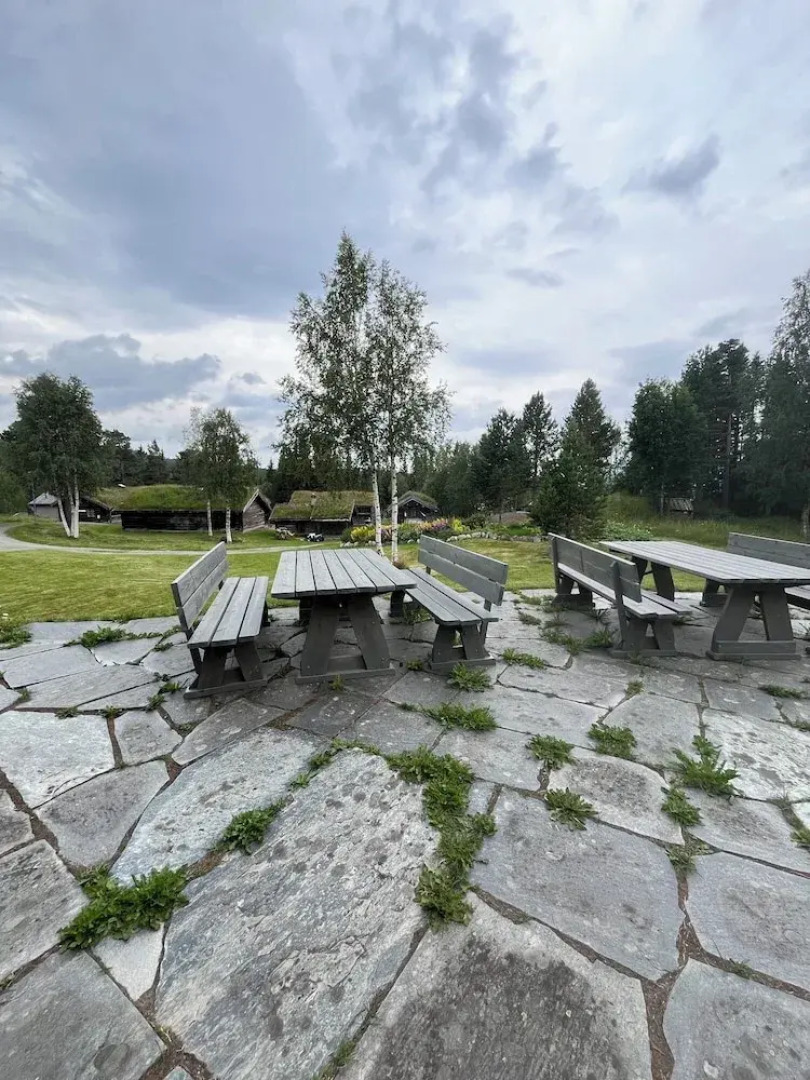 Raulandsakademiet og Vandrerhjem