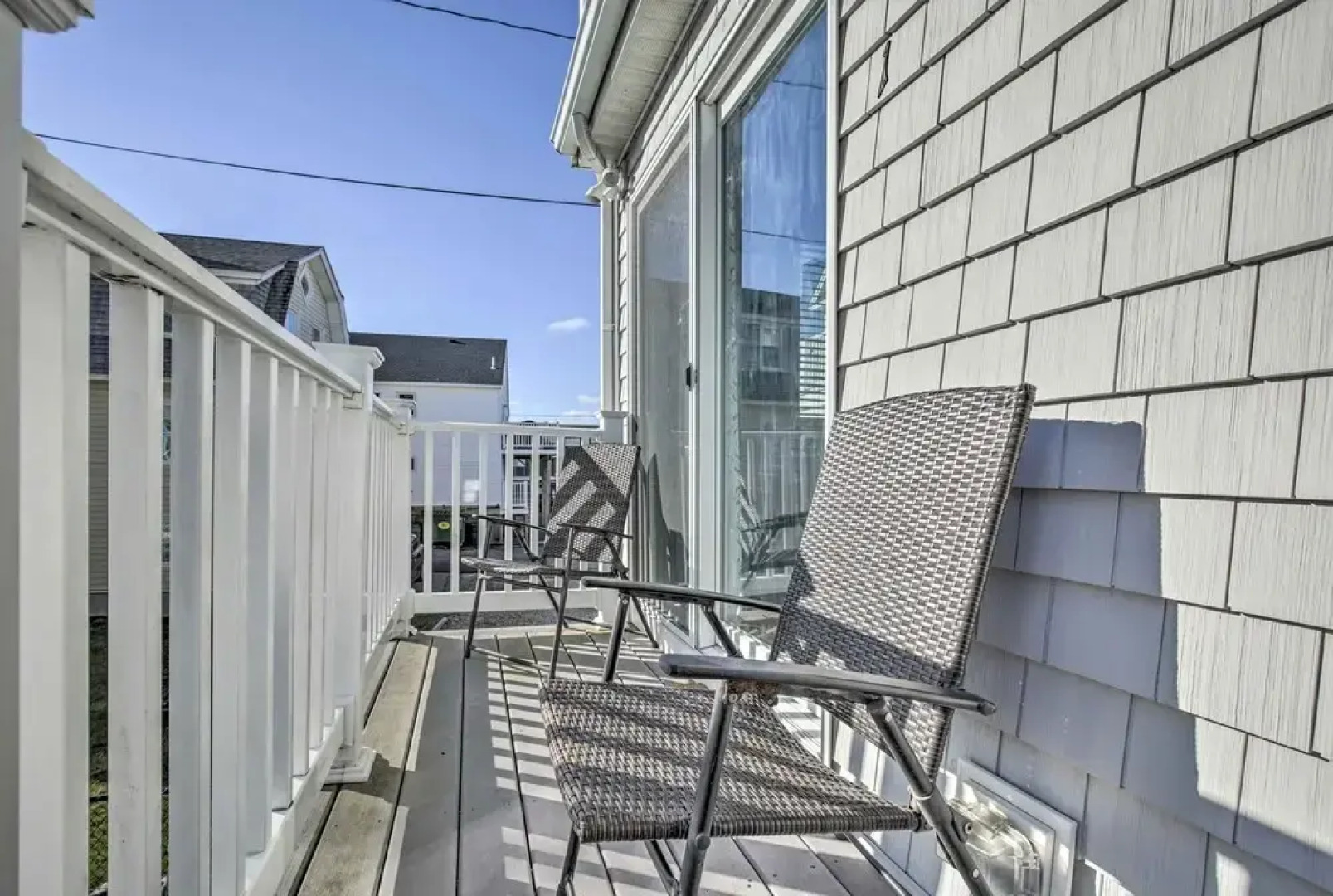 York Beachfront Condo - Steps to Long Sands!
