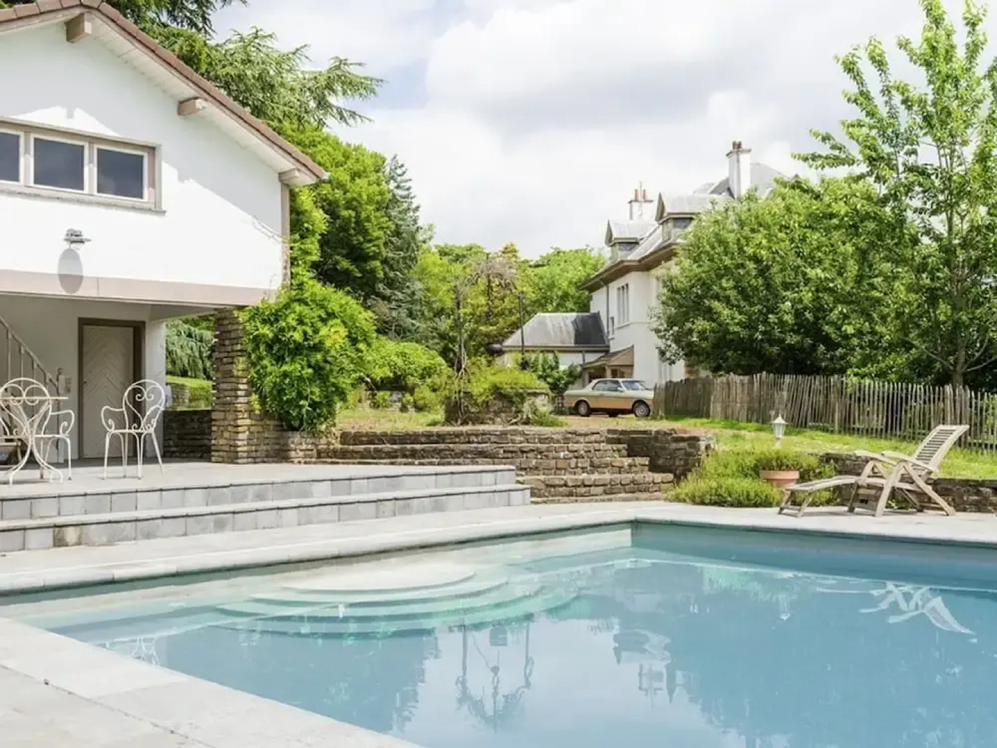 Ravishing Holiday Home in Ronse With Sauna