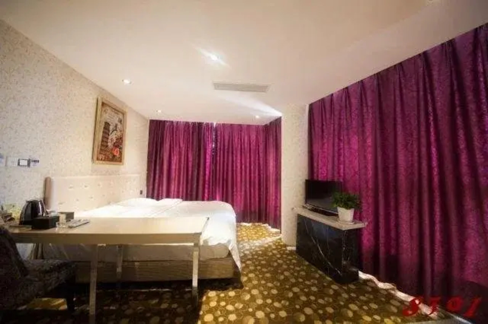 Yiyangshangpin Hotel