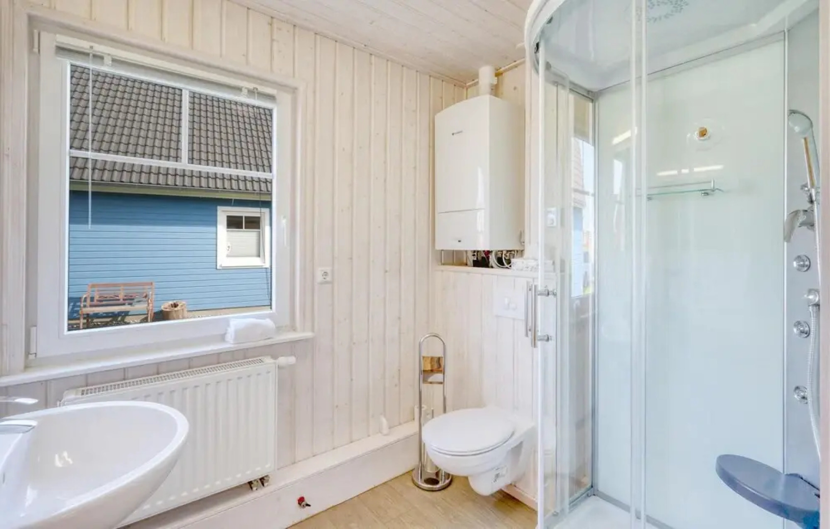 Beautiful Home in Zerpenschleuse With 2 Bedrooms and Wifi