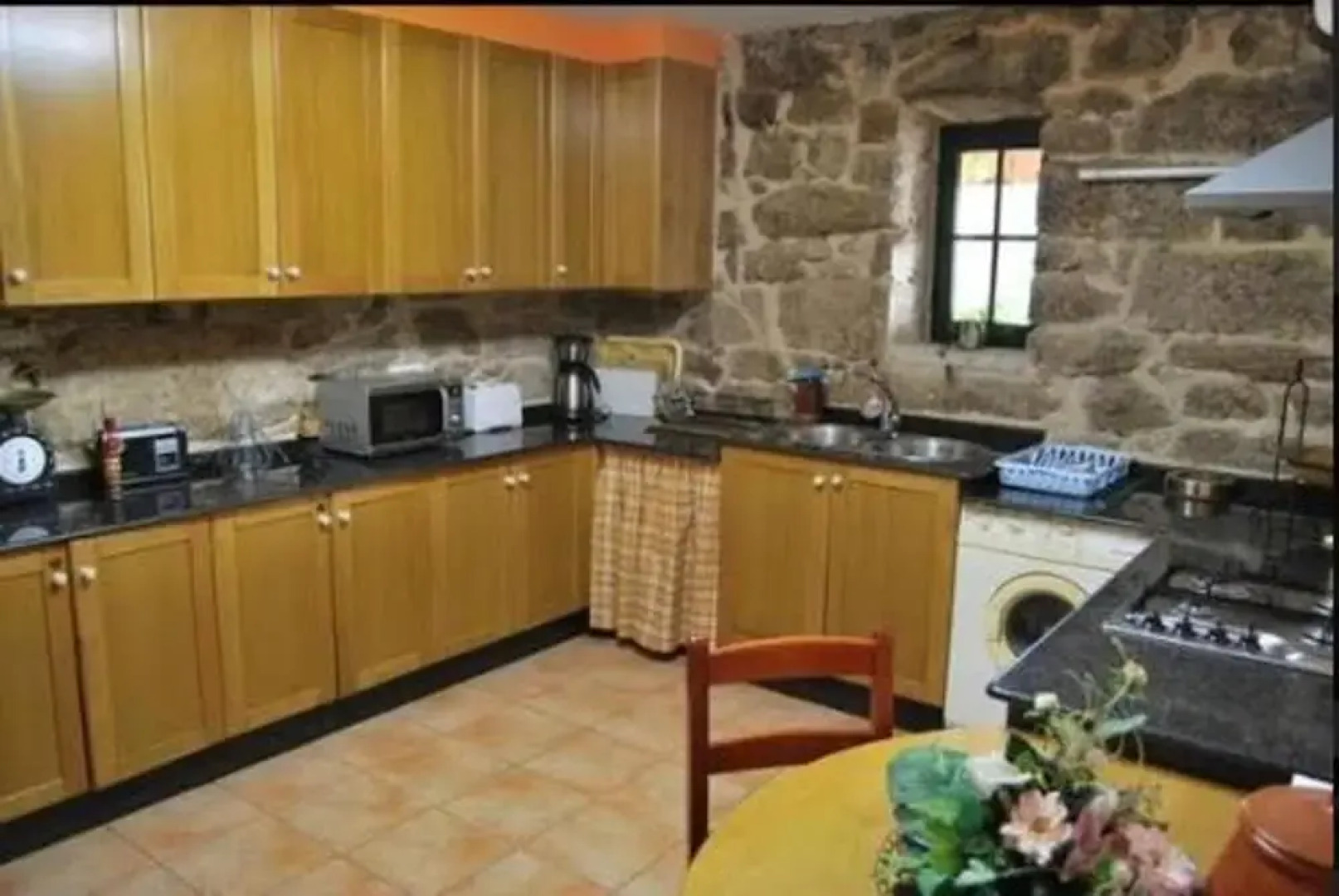 House With 4 Bedrooms in Sotomayor, With Wonderful Mountain View, Enclosed Garden and Wifi - 6 km From the Beach