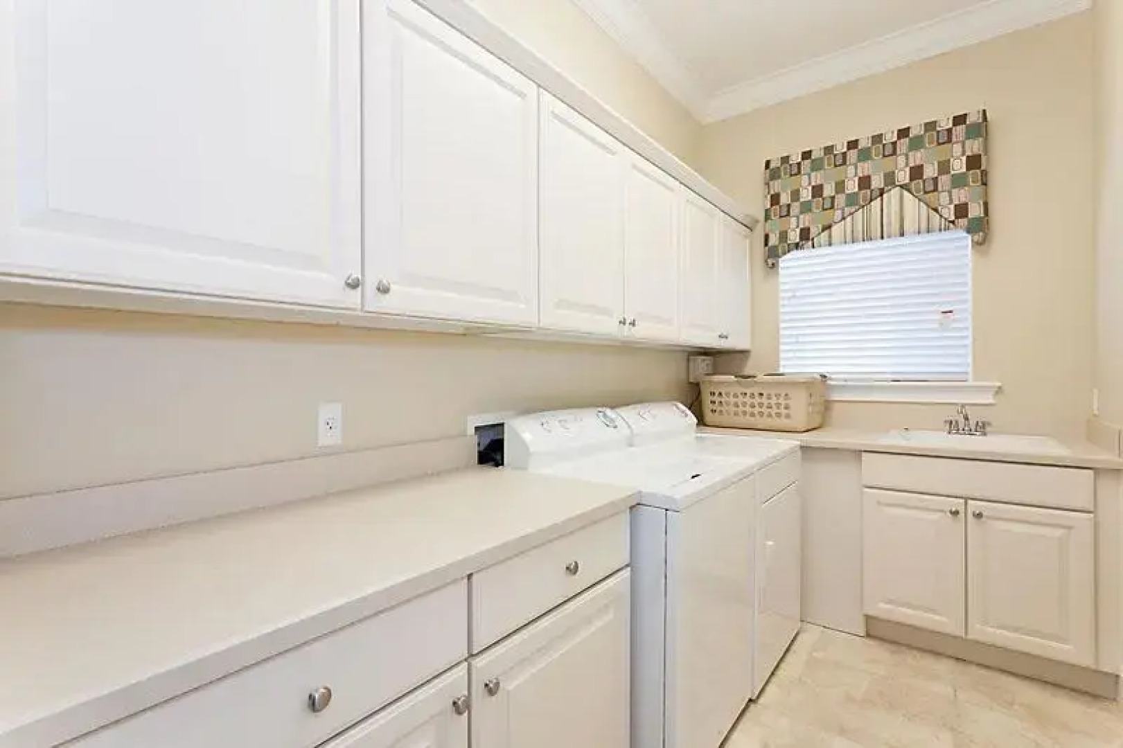 Reunion Resort 12 - Luxury 5 Bedroom Vacation Rental