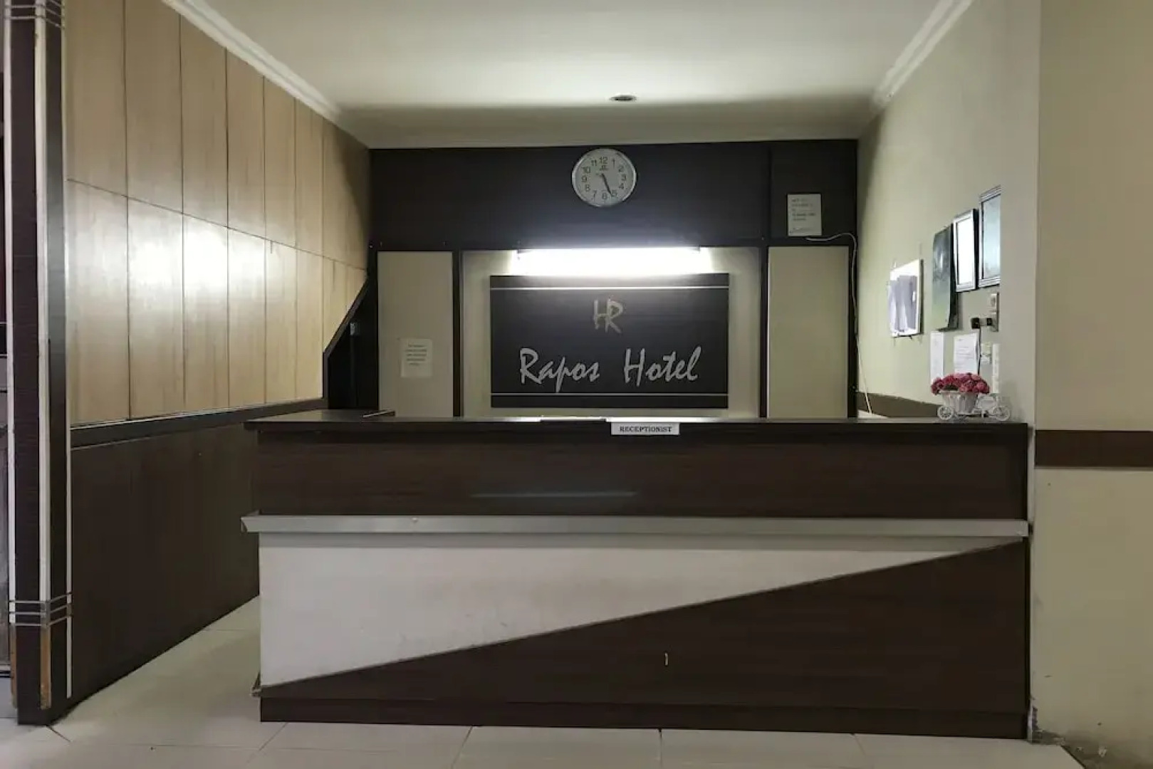 OYO 2144 Hotel Rapos