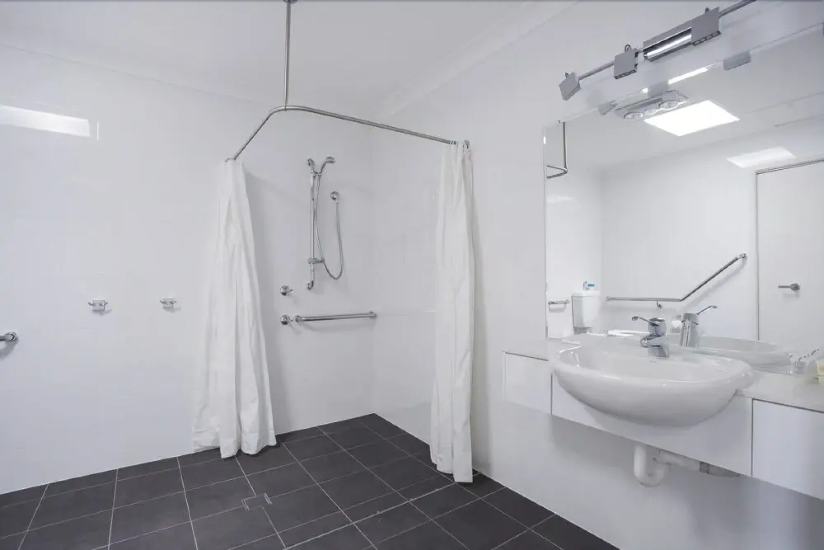 Mariners on Mollymook