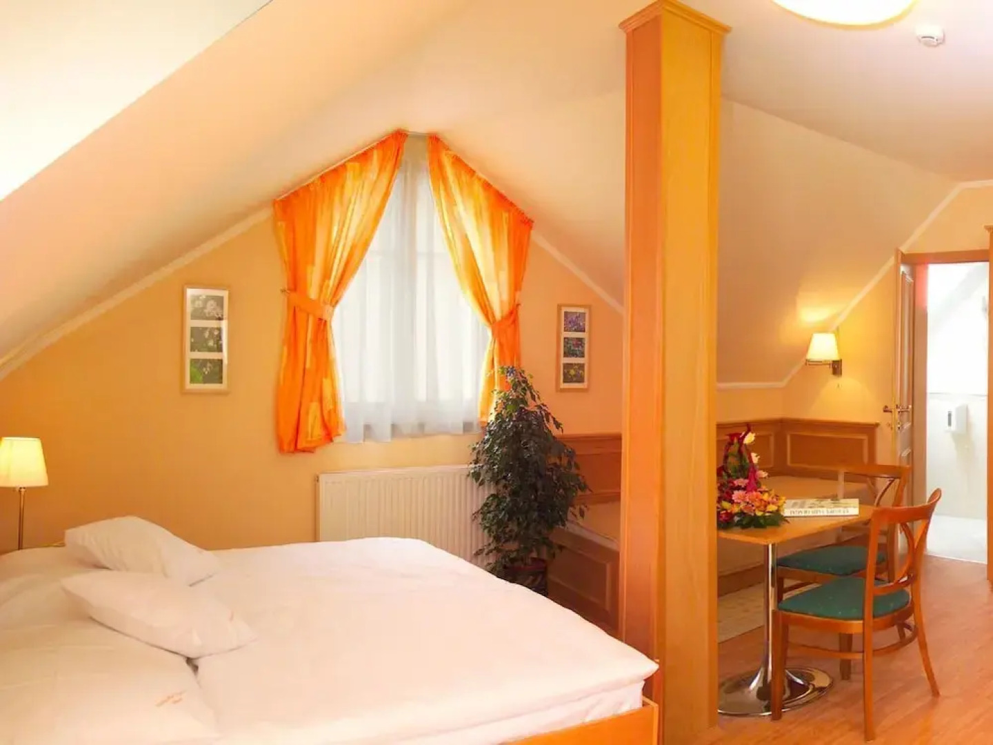 Vadászkürt szálláshely Sopron (ra)