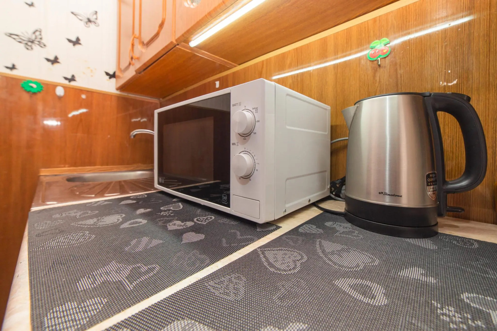 Ночник на улице Муравленко 35