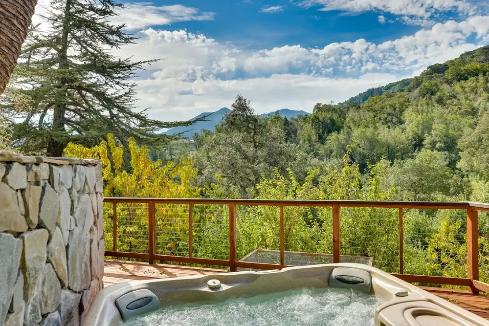 Serene San Anselmo Hideaway w/ Private Hot Tub!