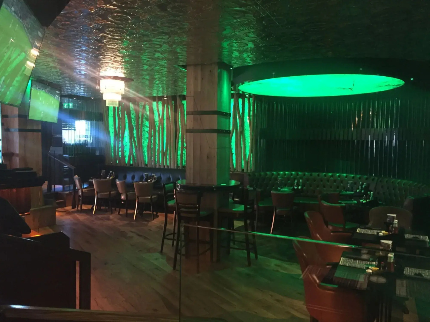 The Royal Hotel and Merrill Leisure Club