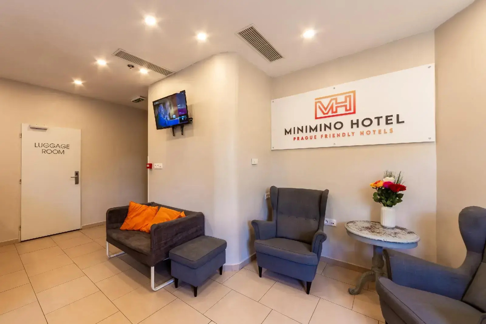 Minimino hotel