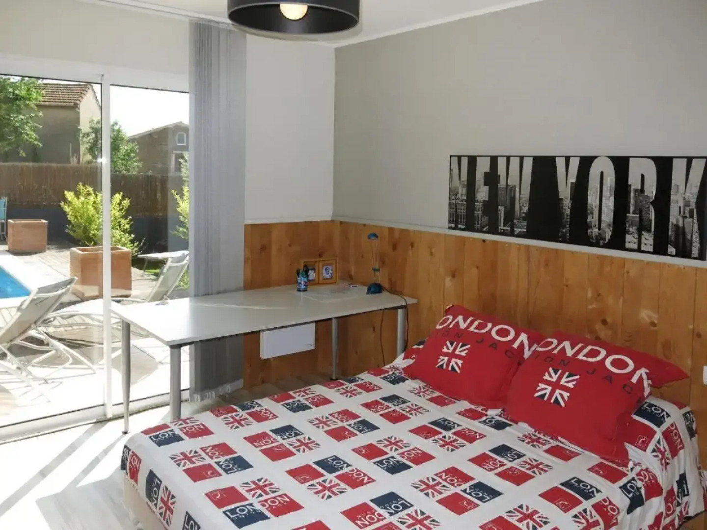 Holiday Home Côté Sud - BZS165