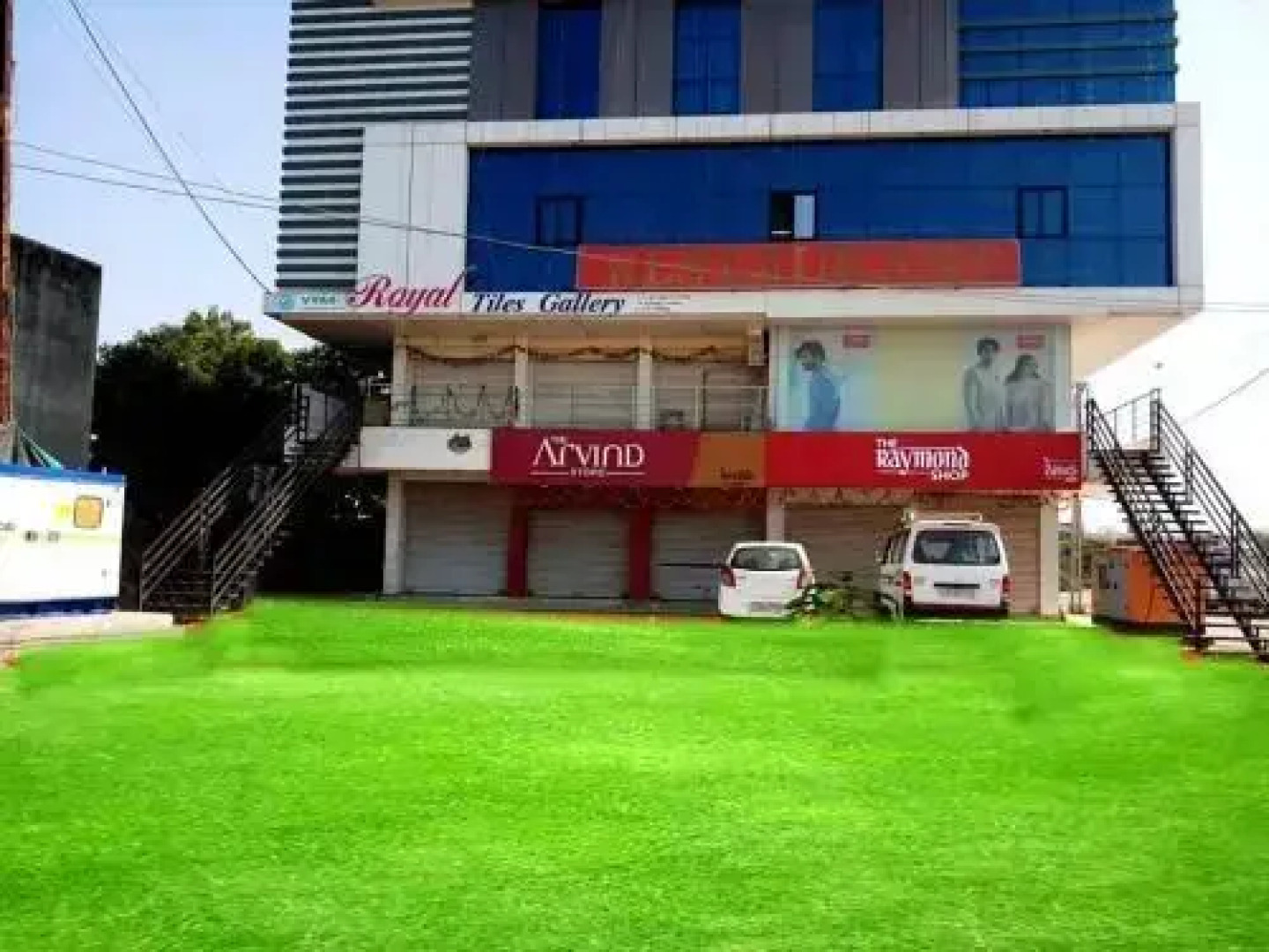 Hinglaj Hotel and Restaurant