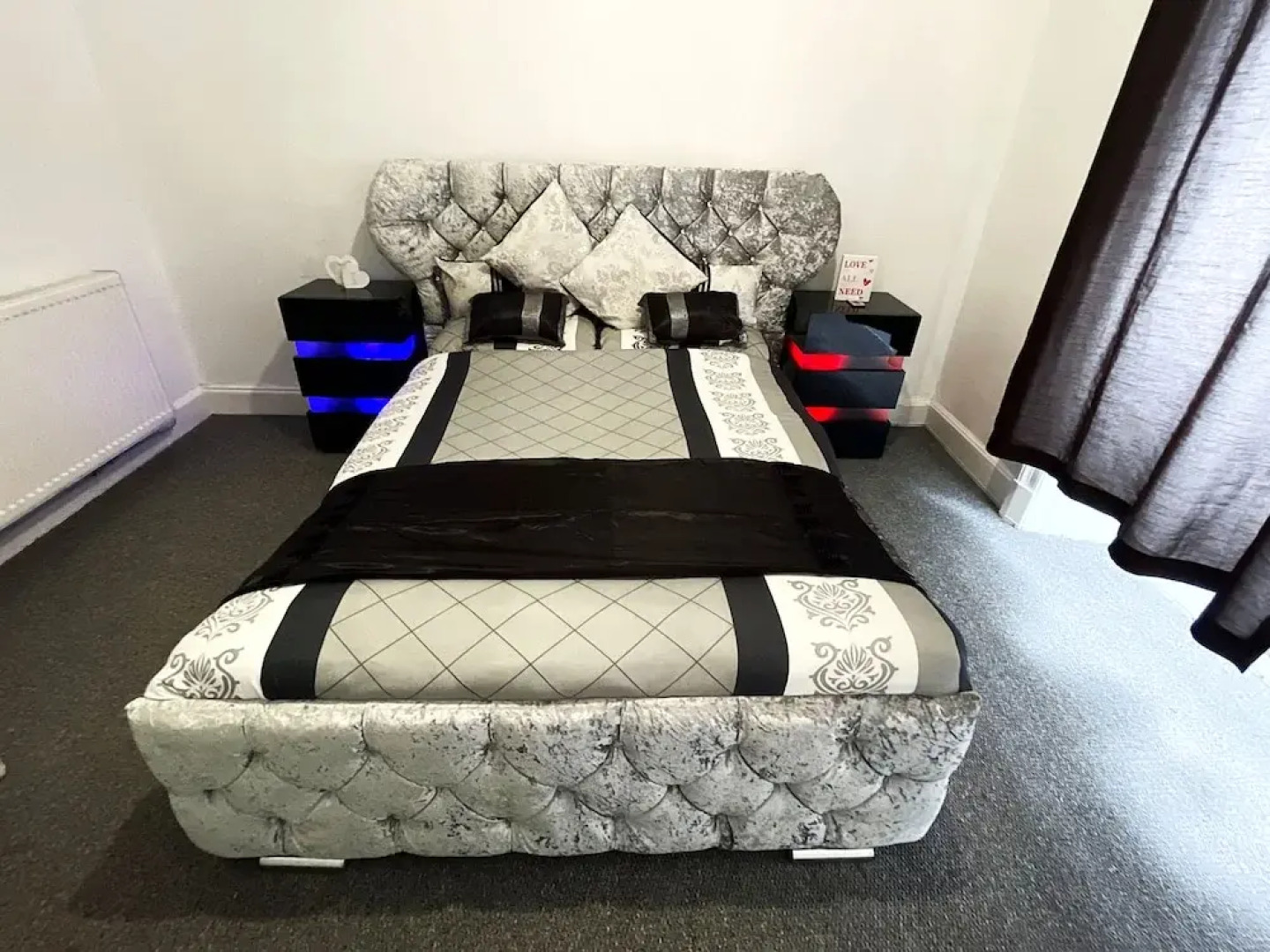 Luxury 3 Bedrooms Entire Flat - Self Check in & Check out