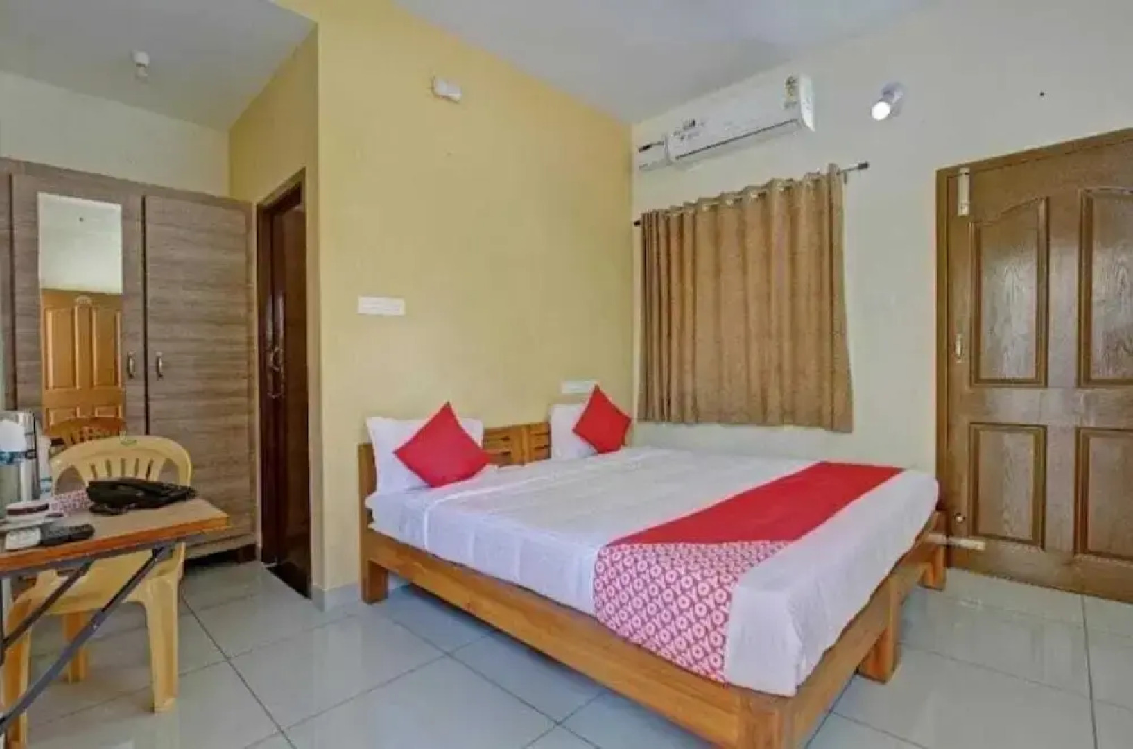 Sethu Residenccy By OYO Rooms