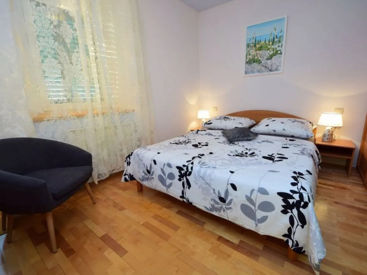 House Naš dom Cornwall 27746