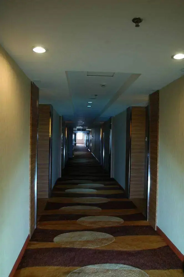 Home Club Hotel Nanhai Branch