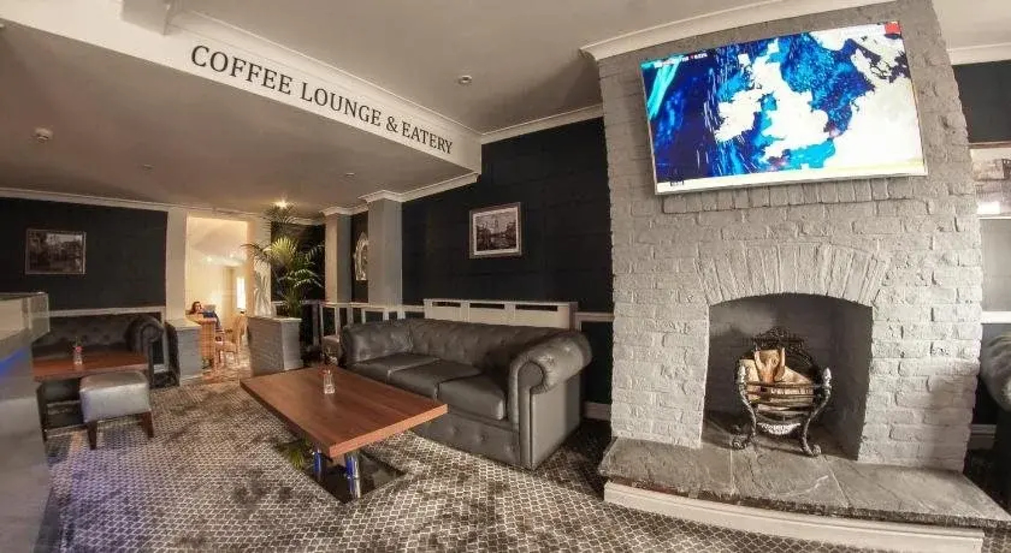 The Quayside Hotel and Bar