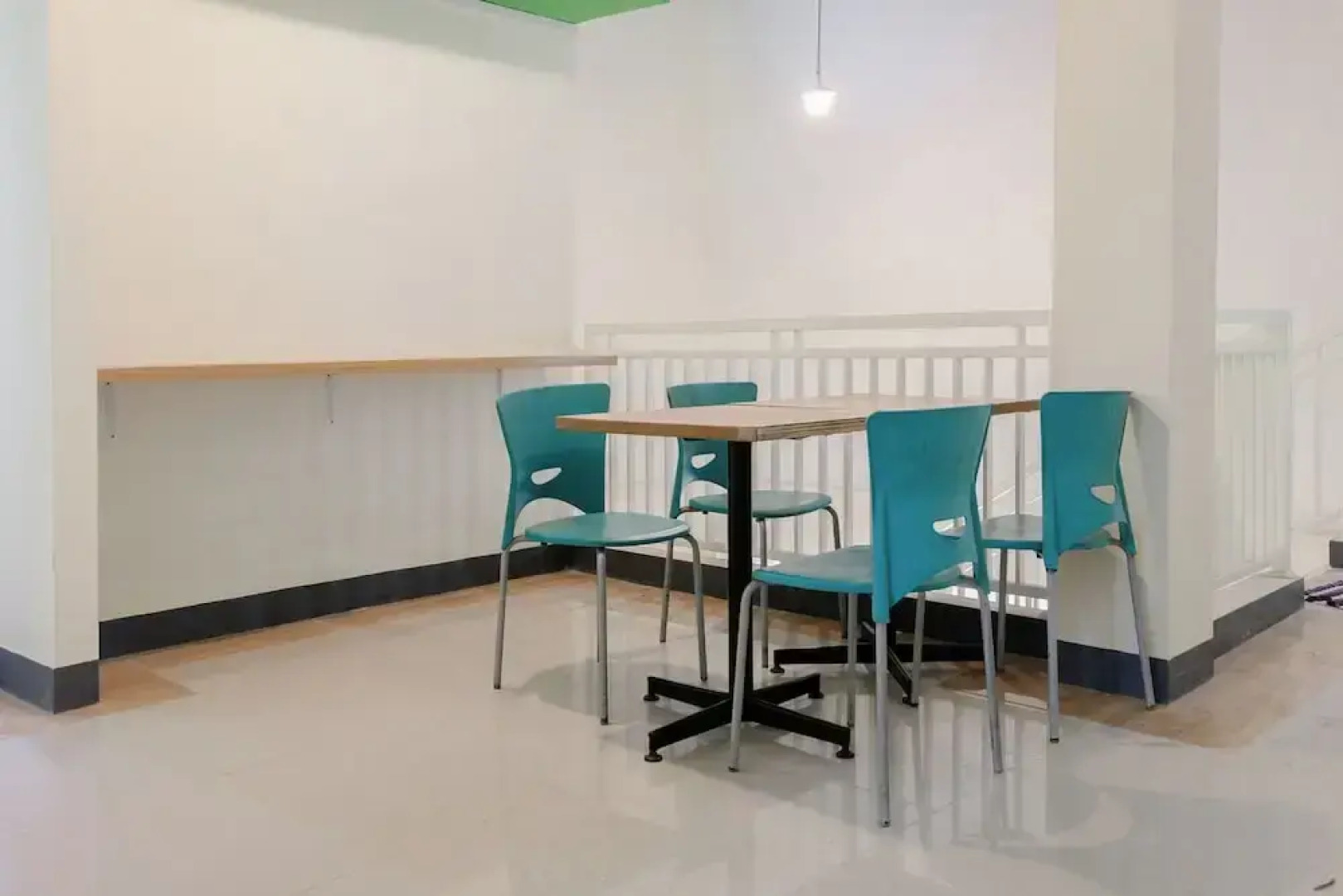 Oyo 1247 Antosa Family Residence