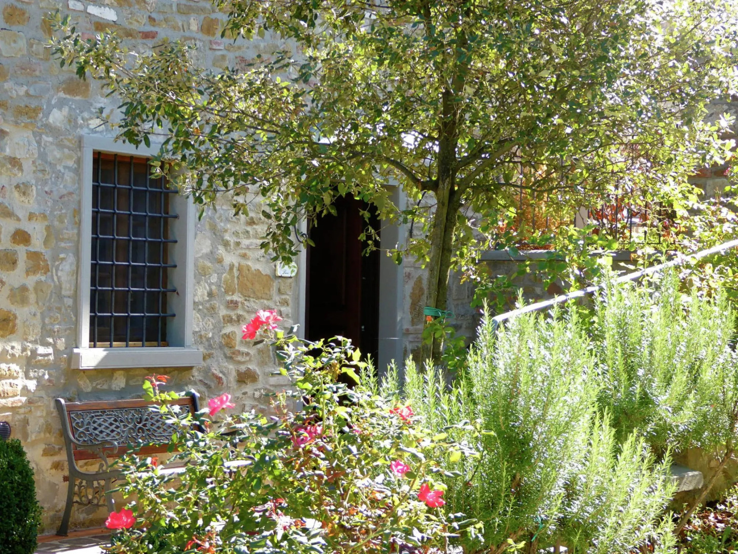 Holiday Home in Montecarelli With Pool