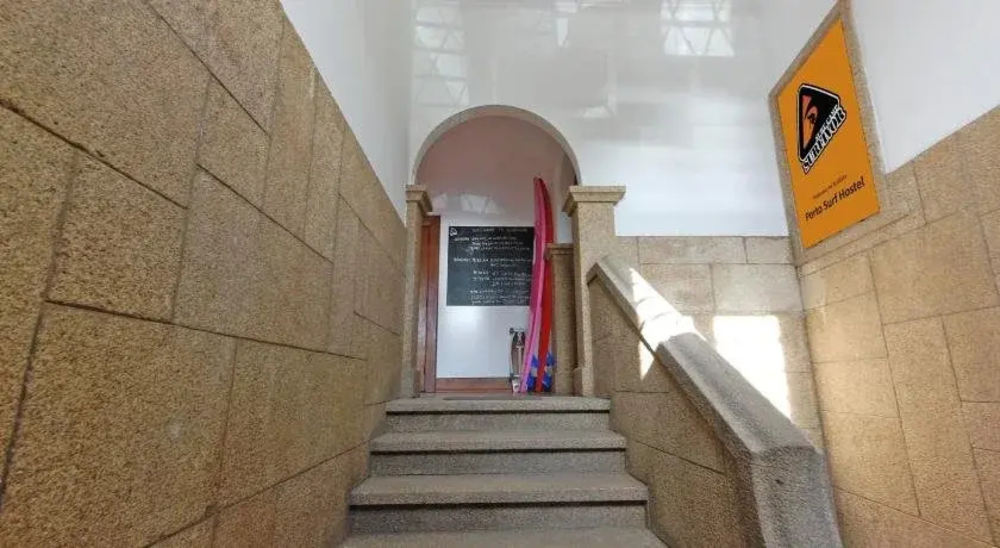 Surfivor Porto Surf Hostel