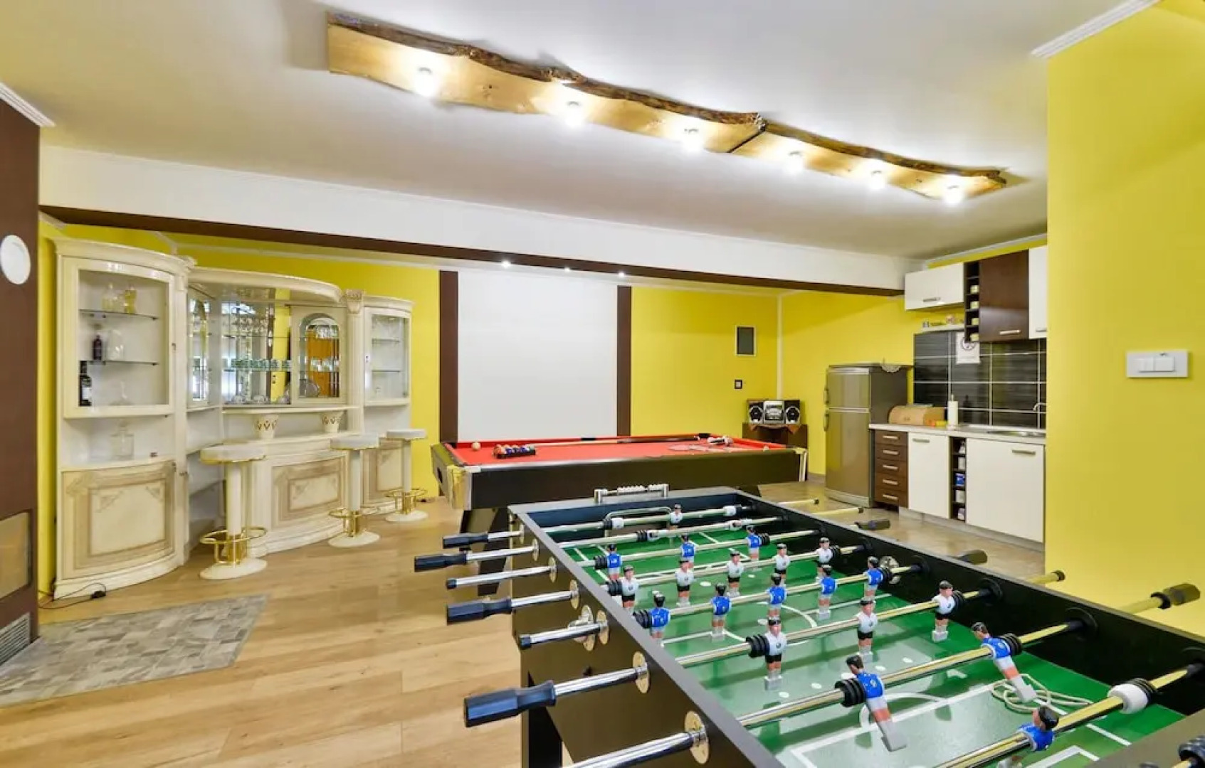 Awesome Home in Donja Zelina With 3 Bedrooms, Wifi and Outdoor Swimming Pool