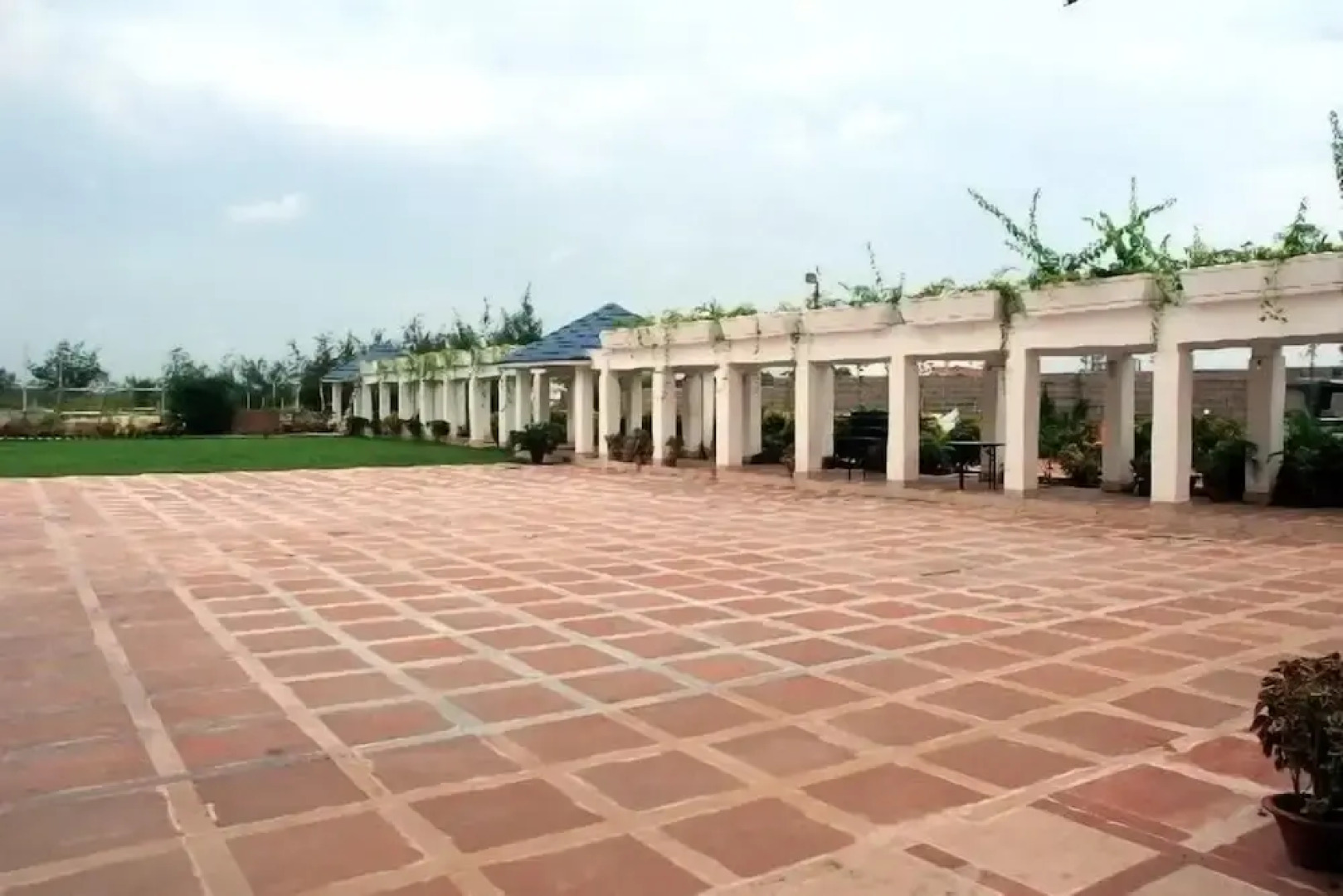 Blue Lily Beach Resort