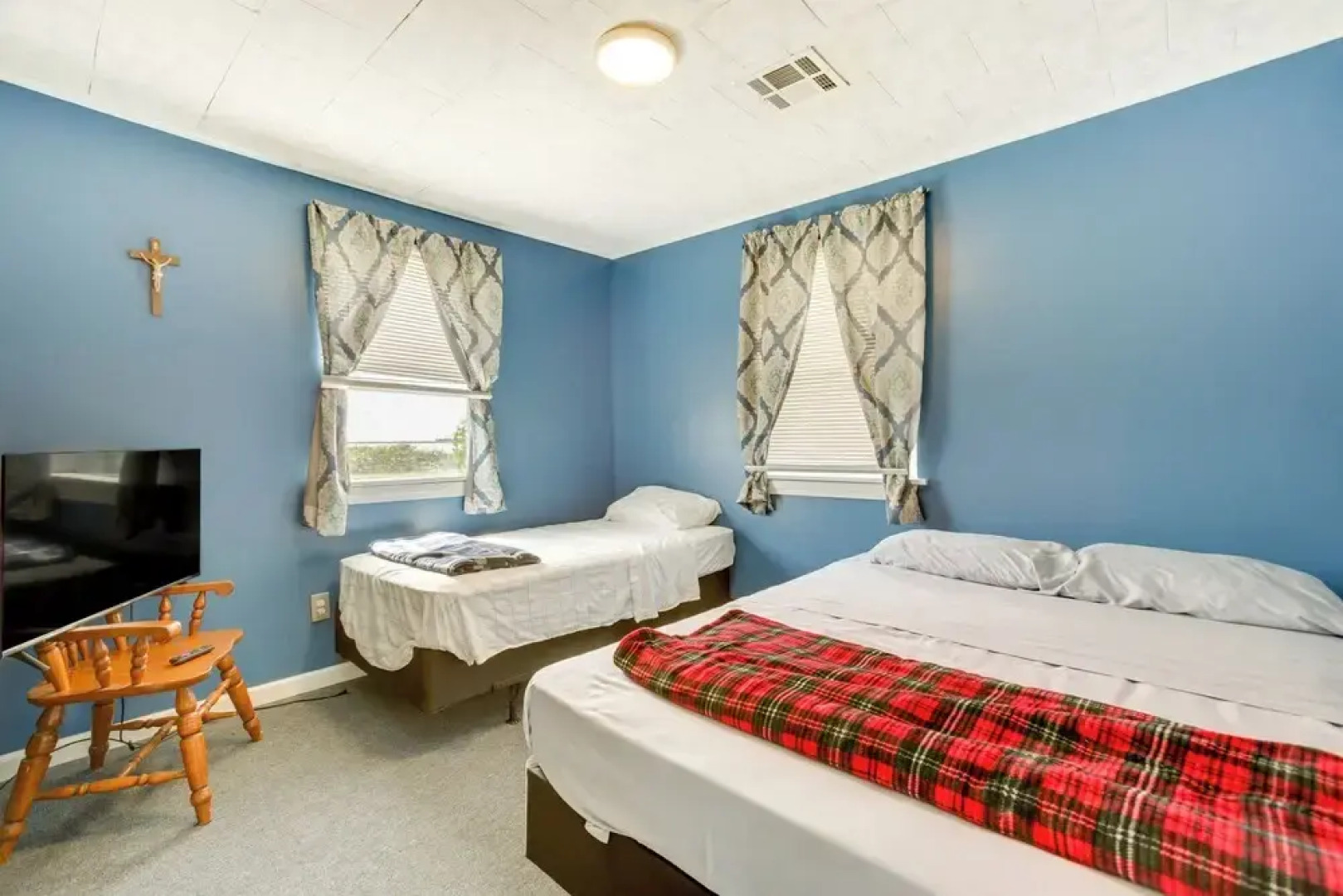 Walk to Bayou Lery: St Bernard Home w/ Kayaks!