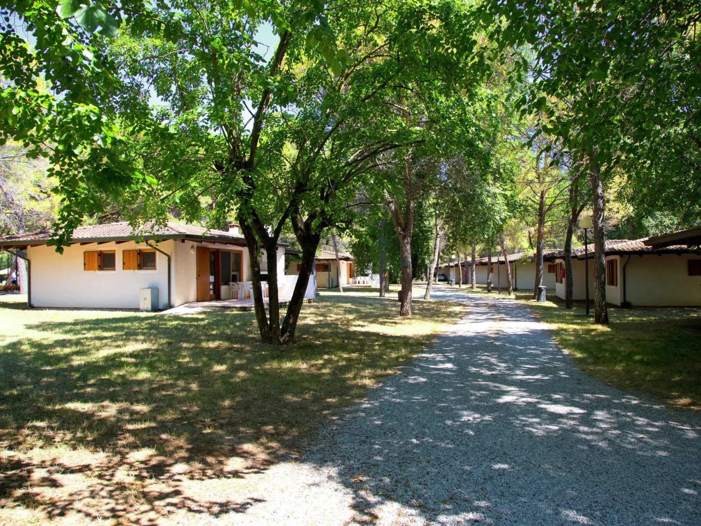 Semi-detached bungalow with terrace not far from the sea