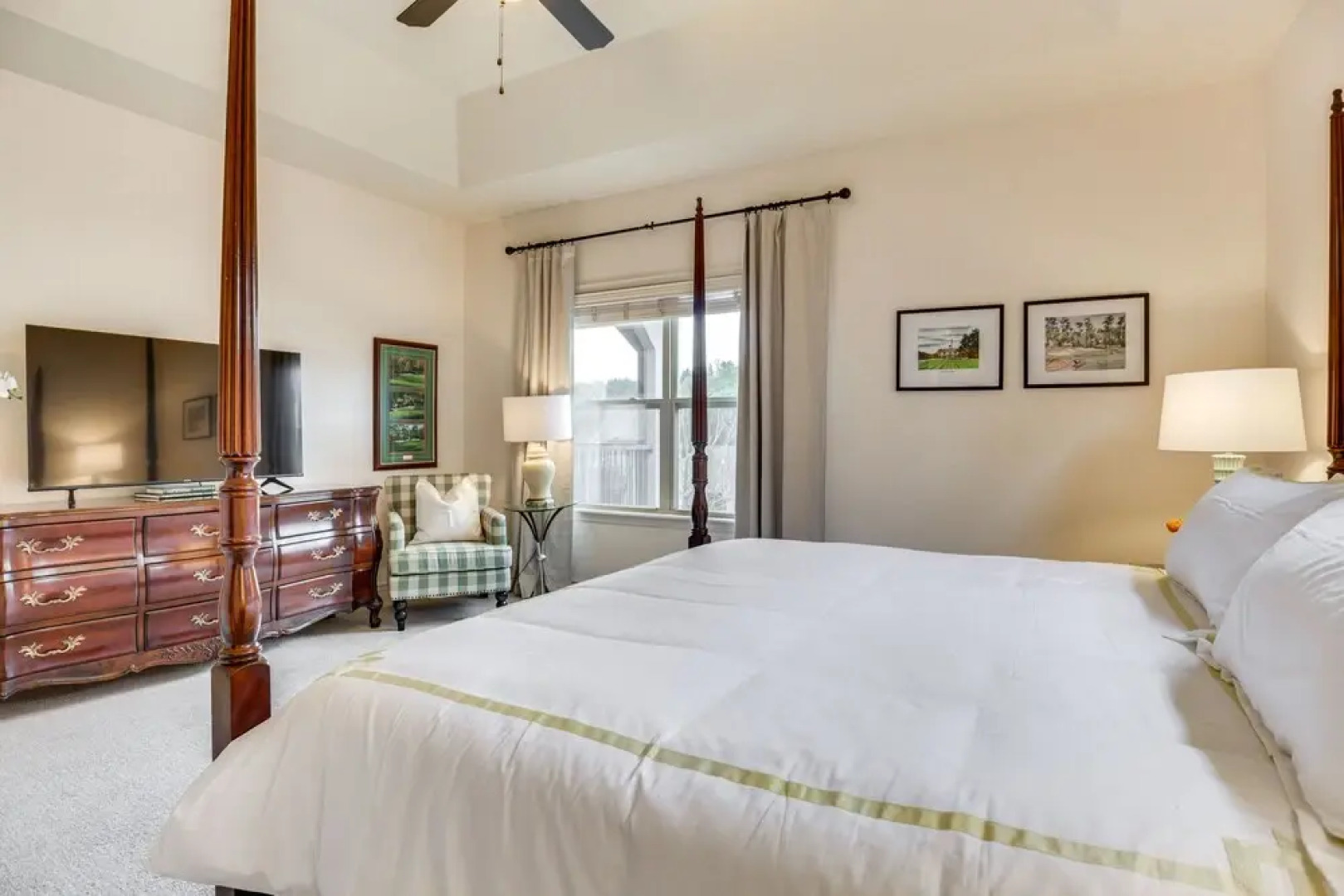 Golf-course View Resort Home in Lake of the Ozarks