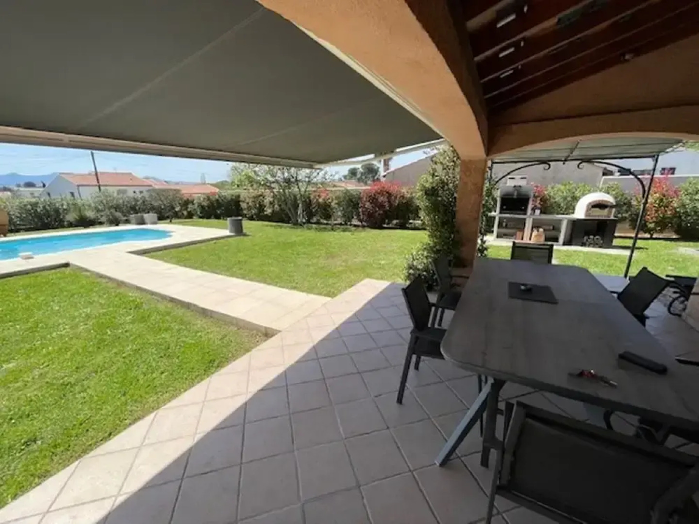 Villa in Vidauban With Pool & Vineyards Nearby