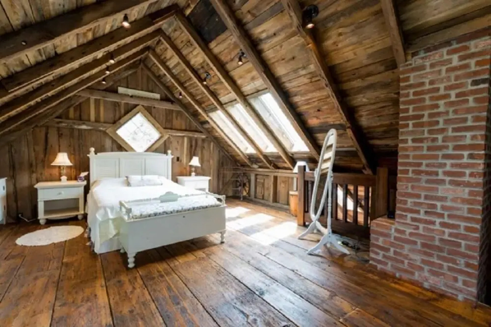 411 Stage Harbor Road - Two Bedroom House