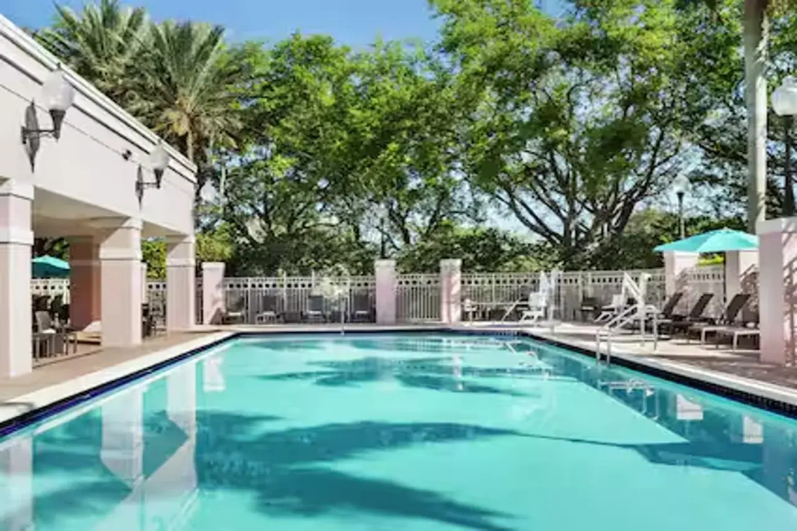 DoubleTree by Hilton Sunrise - Sawgrass Mills