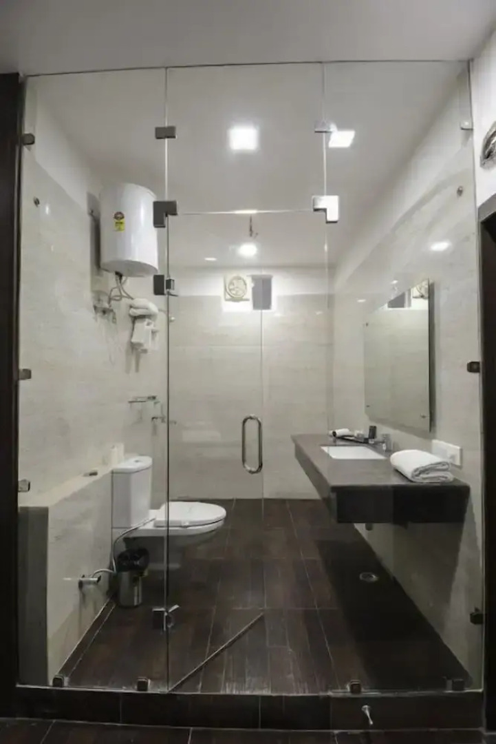 Hotel Heaven Resorts